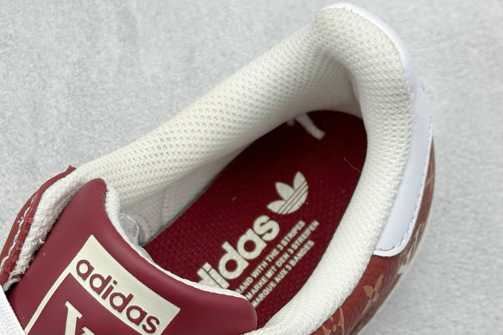 220 AD Originals Superstar x Louis Vuitt红白 DS0021