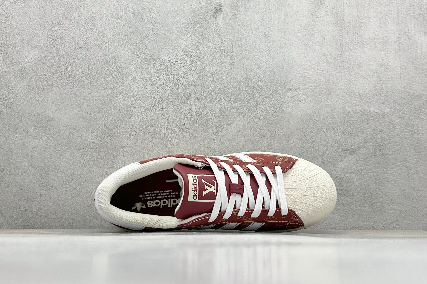 220 AD Originals Superstar x Louis Vuitt红白 DS0021