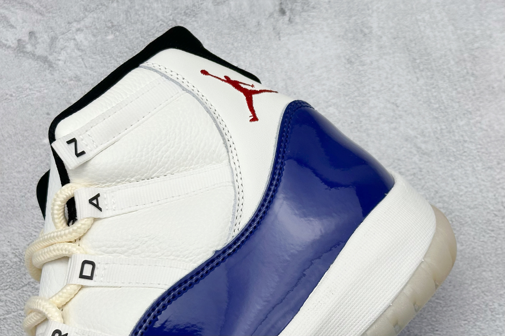 360 Air Jordan 11 High Retro”Rare Air” AJ11 高帮 稀薄空气 米白深蓝红  IH0296-400