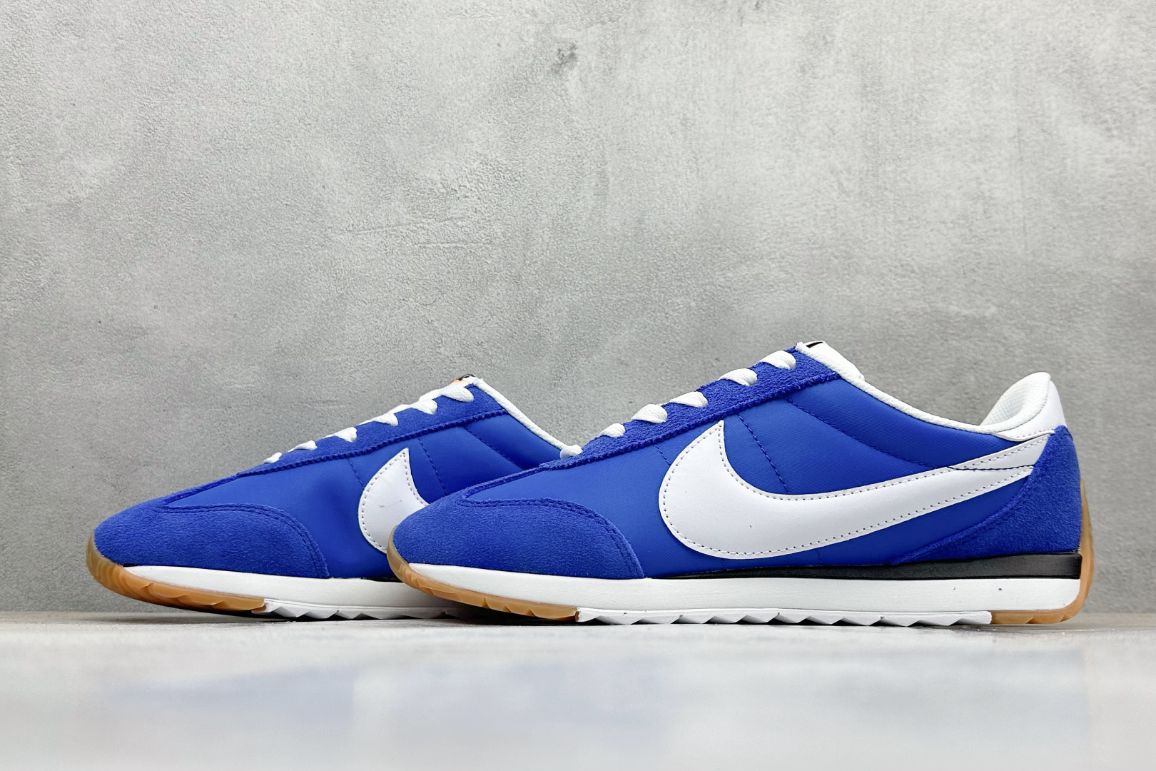 140 GX版Nike Classic Cortez Leather 阿甘跑鞋  HM4771-401