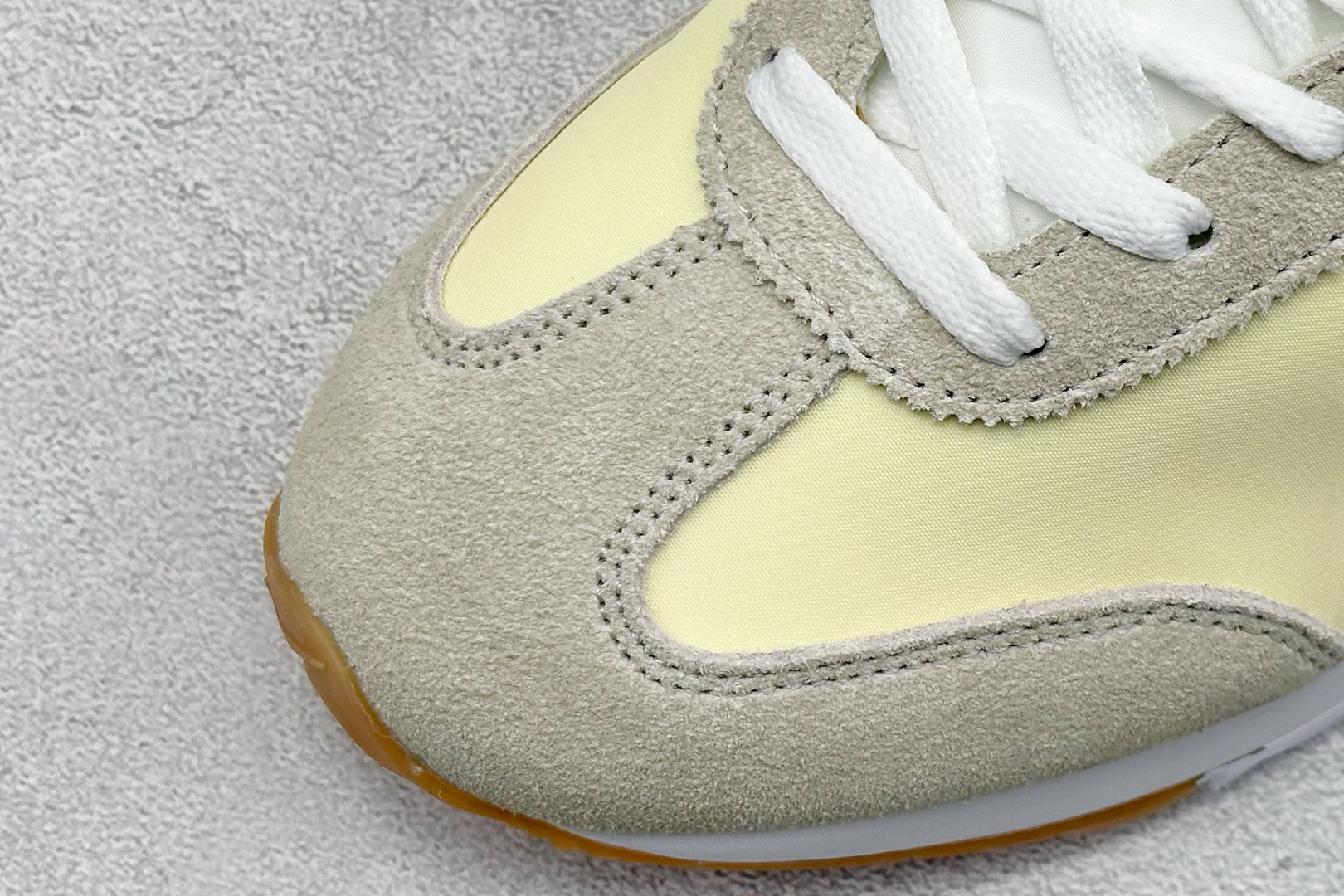 140 GX版Nike Classic Cortez Leather 阿甘跑鞋  HM4771-104