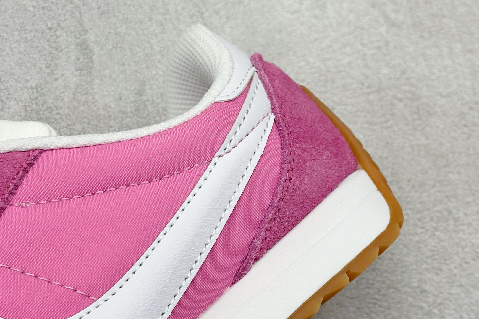 140 GX版Nike Classic Cortez Leather 阿甘跑鞋 HM4771-602
