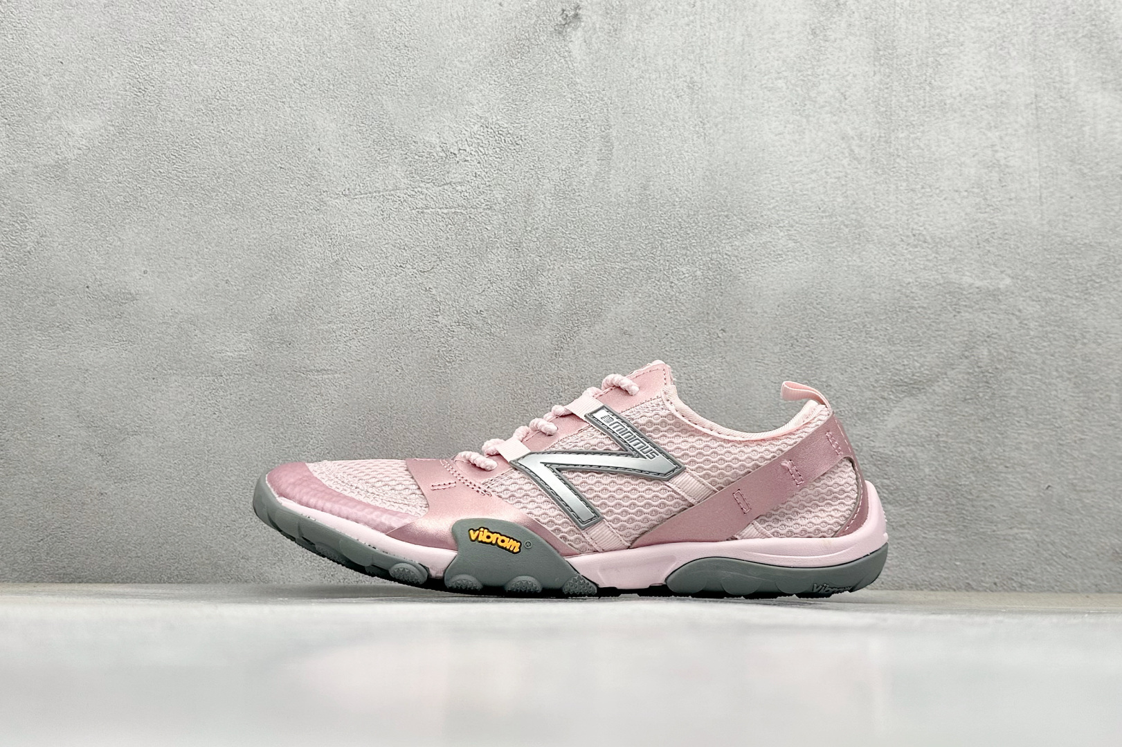 200 XC版New Balance NB MT10O 舒适时尚 减震耐磨 低帮 生活休闲鞋  MT10OMA