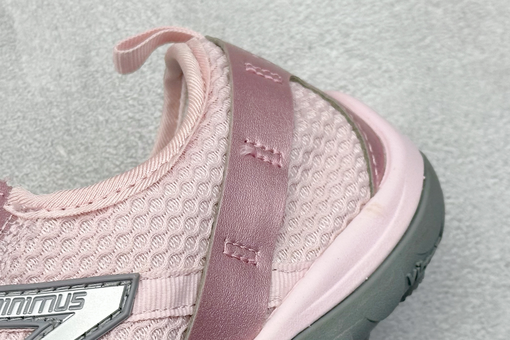 200 XC版New Balance NB MT10O 舒适时尚 减震耐磨 低帮 生活休闲鞋  MT10OMA