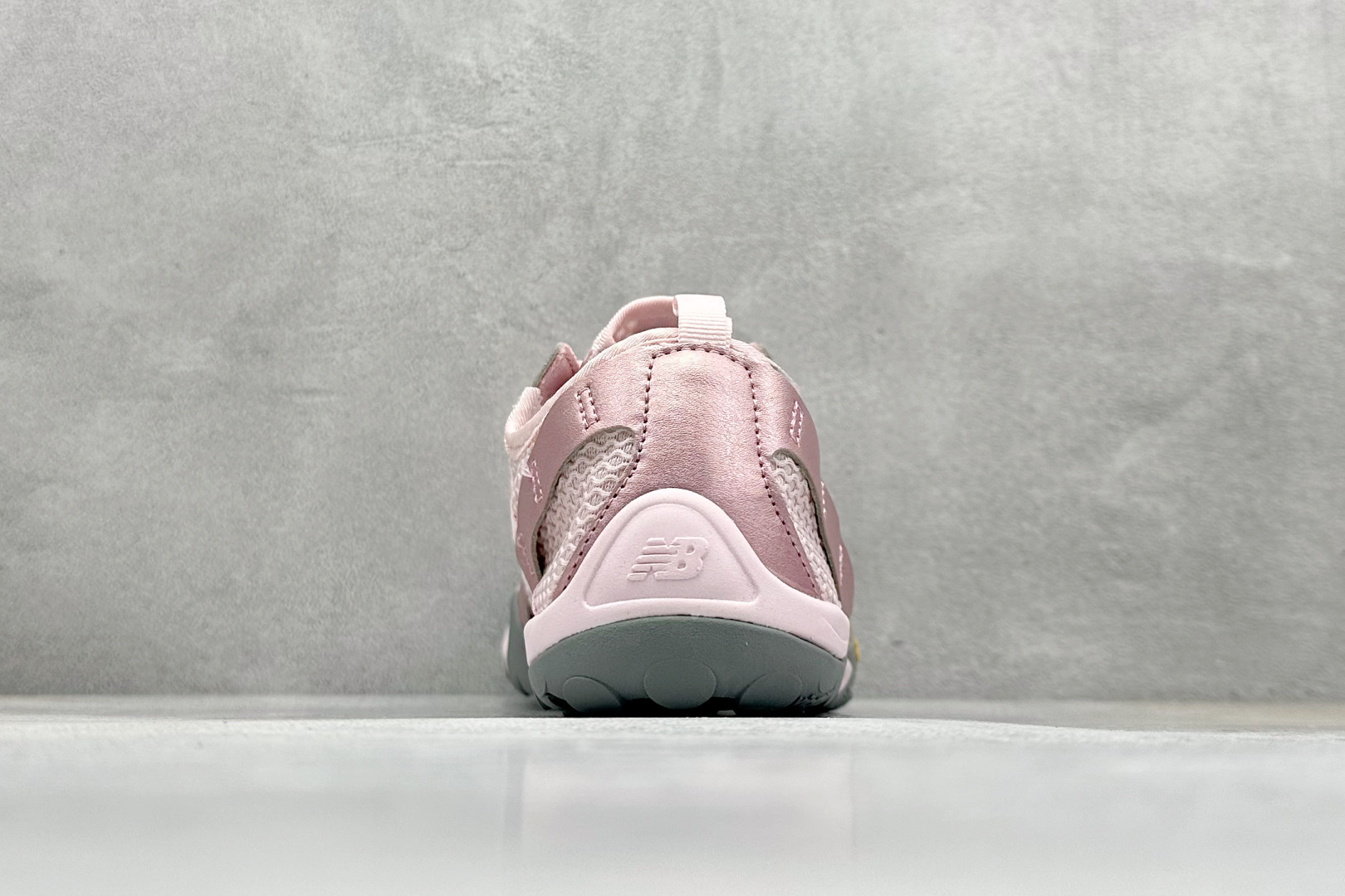 200 XC版New Balance NB MT10O 舒适时尚 减震耐磨 低帮 生活休闲鞋  MT10OMA