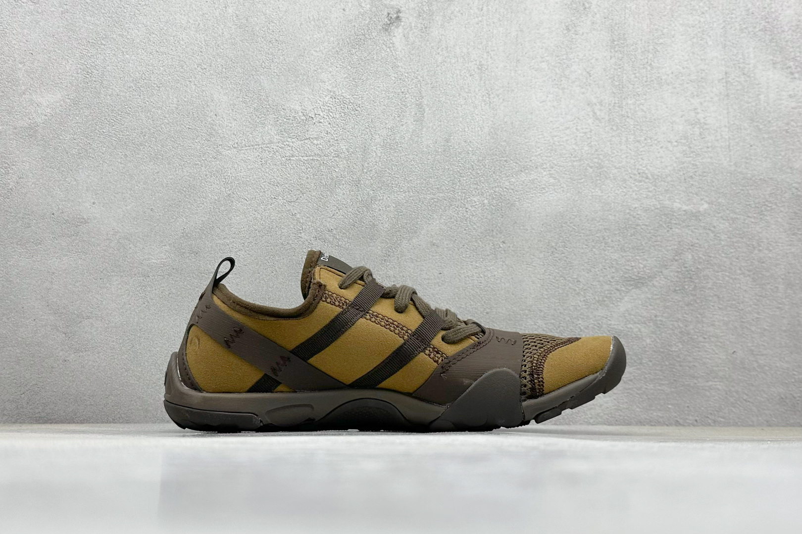 XC版New Balance NB MT10O 舒适时尚 减震耐磨 低帮 生活休闲鞋 MT10ODN