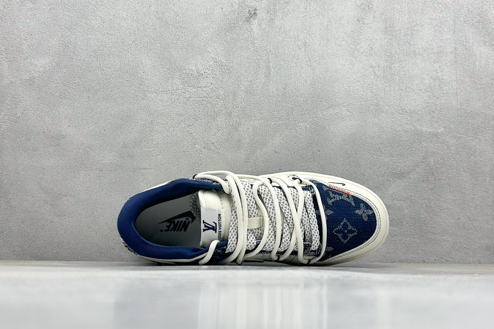 300 XC版Nike SB Dunk Low LV联名 蓝暗花抽绳  低帮休闲板鞋  YX5066-376