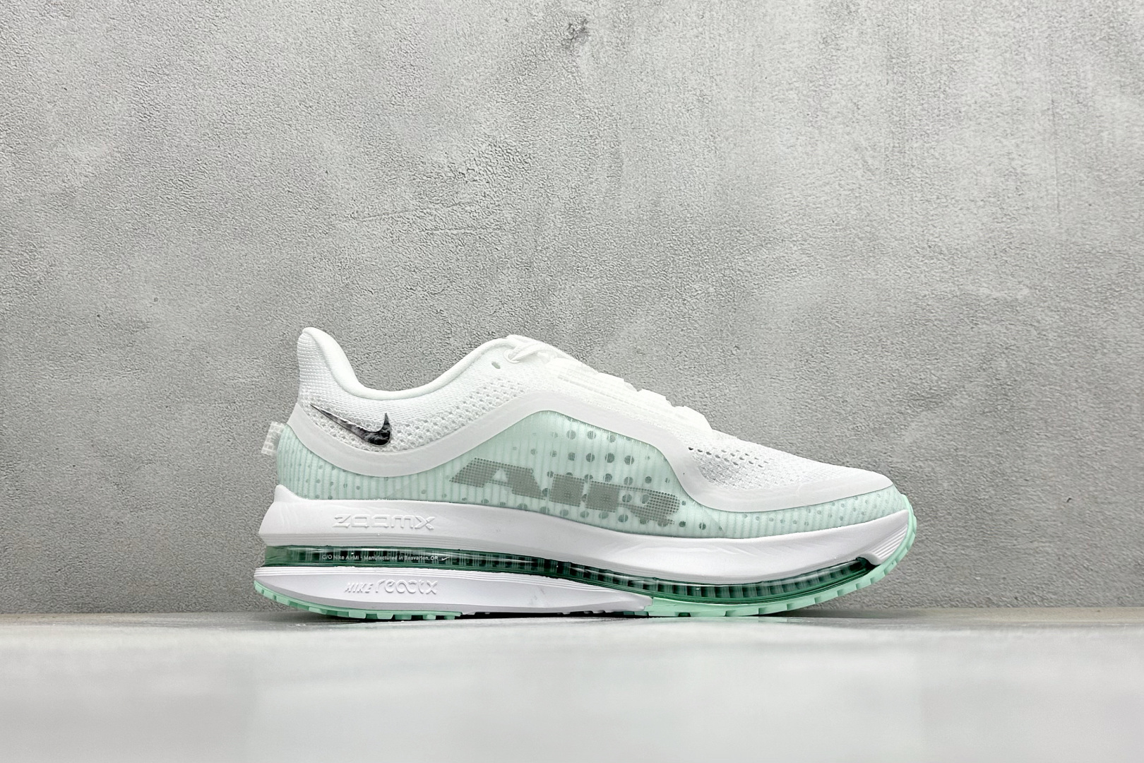 260 YH版Nike Air Zoom Pegasus Premium 耐克网面全掌气垫缓震跑鞋  HQ2593-103