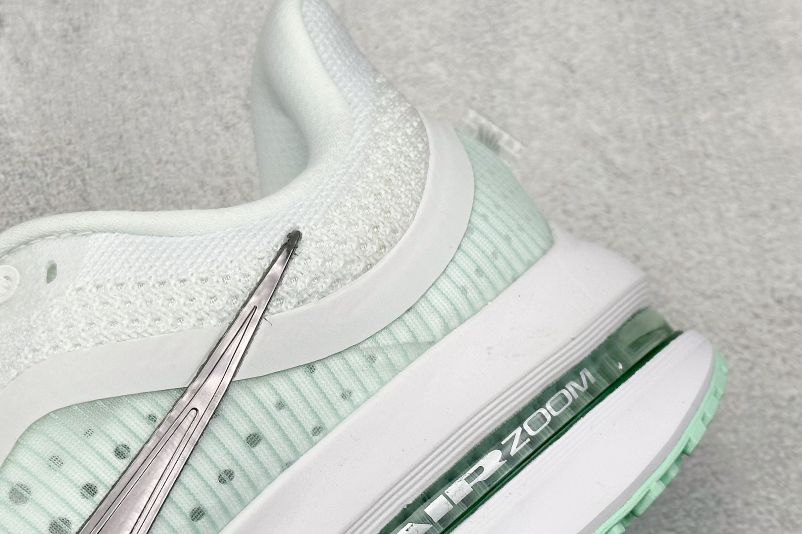 260 YH版Nike Air Zoom Pegasus Premium 耐克网面全掌气垫缓震跑鞋  HQ2593-103
