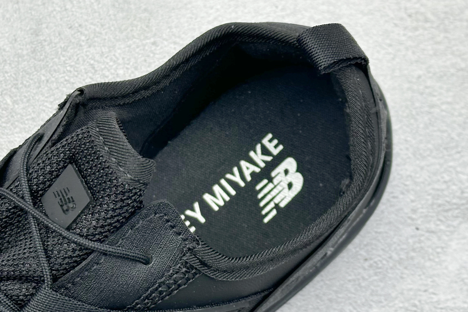 200 XC版New Balance NB MT10O 舒适时尚 减震耐磨 低帮 生活休闲鞋 MT10OIS