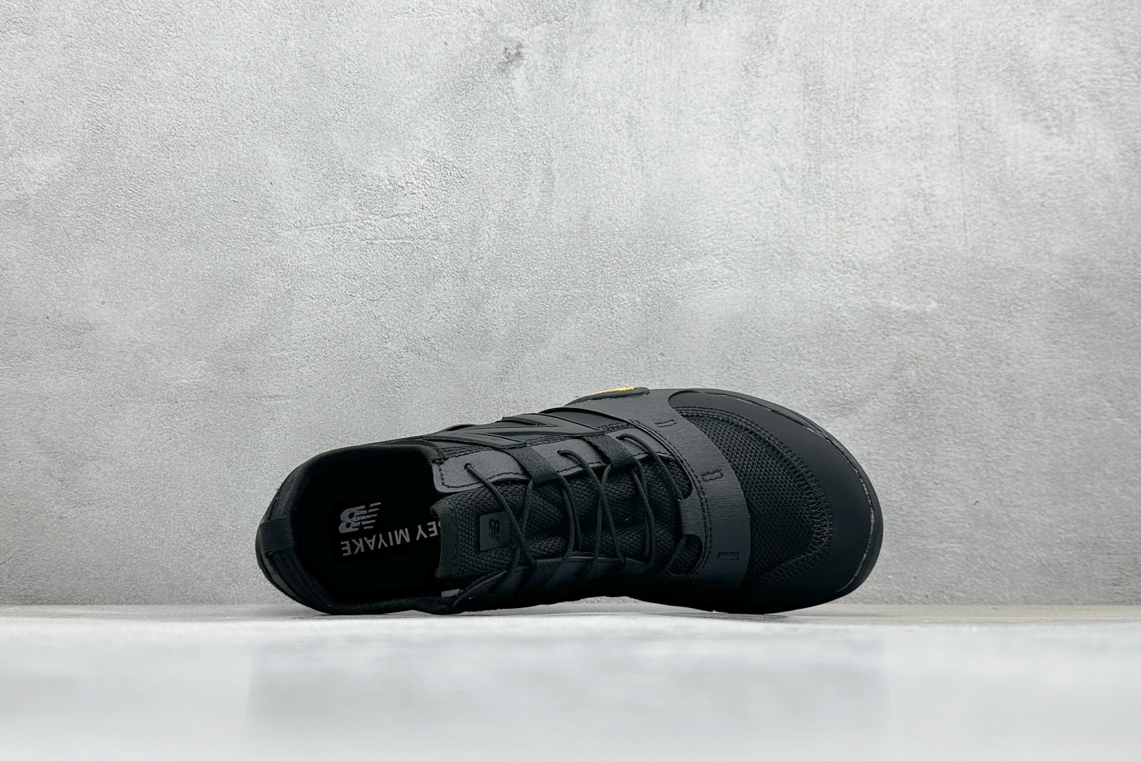200 XC版New Balance NB MT10O 舒适时尚 减震耐磨 低帮 生活休闲鞋 MT10OIS
