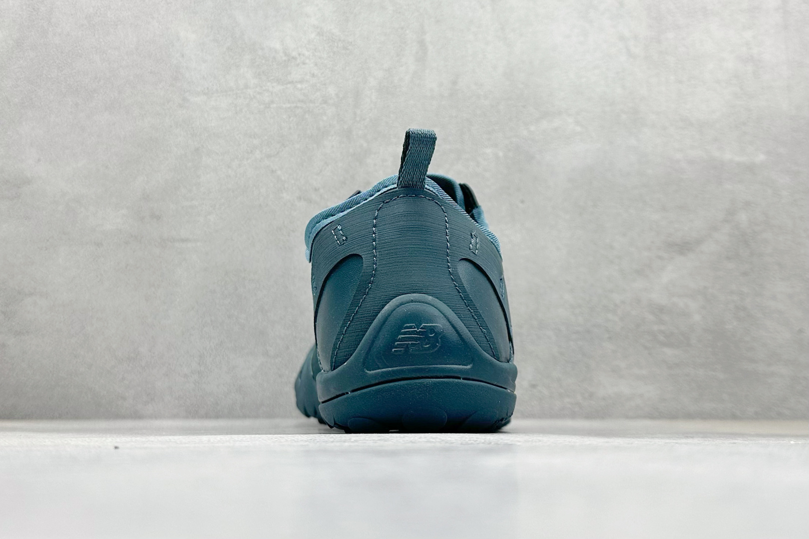 200 XC版New Balance NB MT10O 舒适时尚 减震耐磨 低帮 生活休闲鞋  MT10OIY