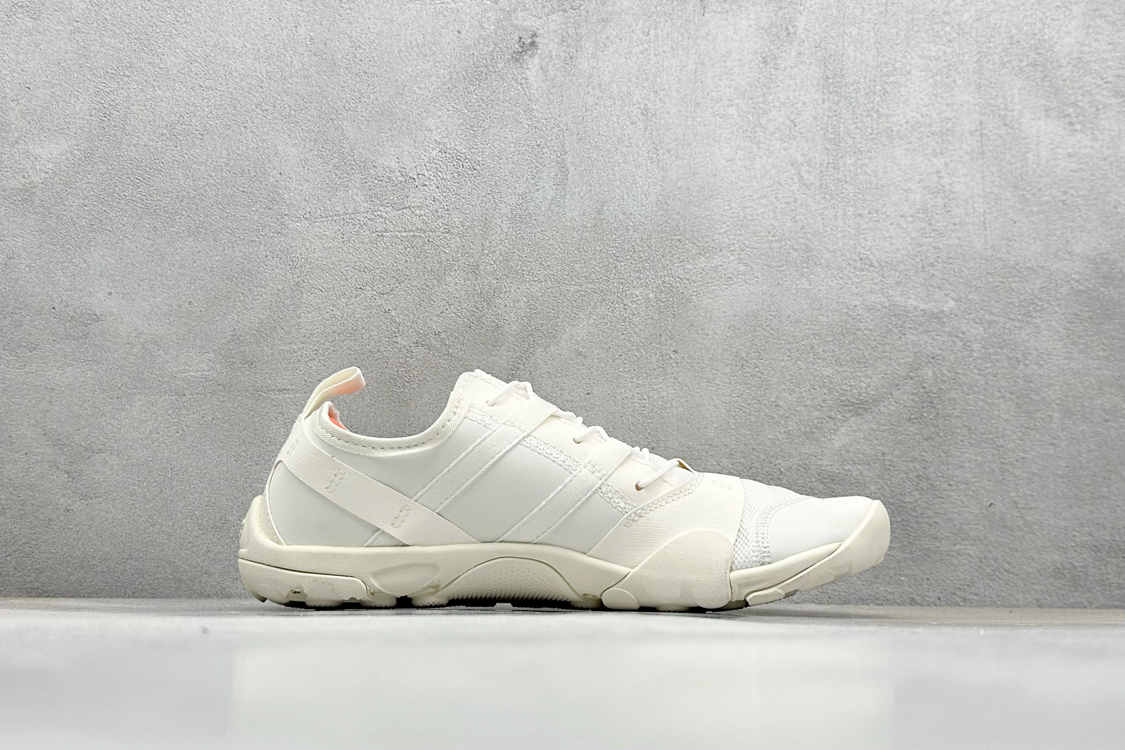 200 XC版New Balance NB MT10O 舒适时尚 减震耐磨 低帮 生活休闲鞋  M10OIM