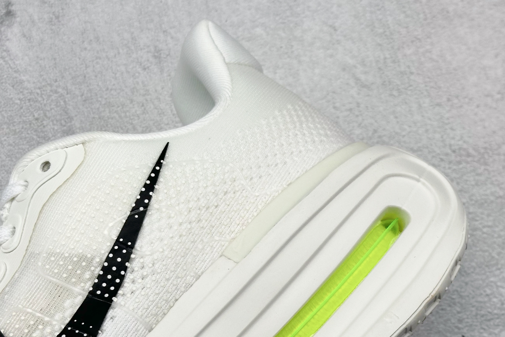 200 Nike Air Zoom Premium 耐克网面厚底气垫跑鞋 HQ2050-303