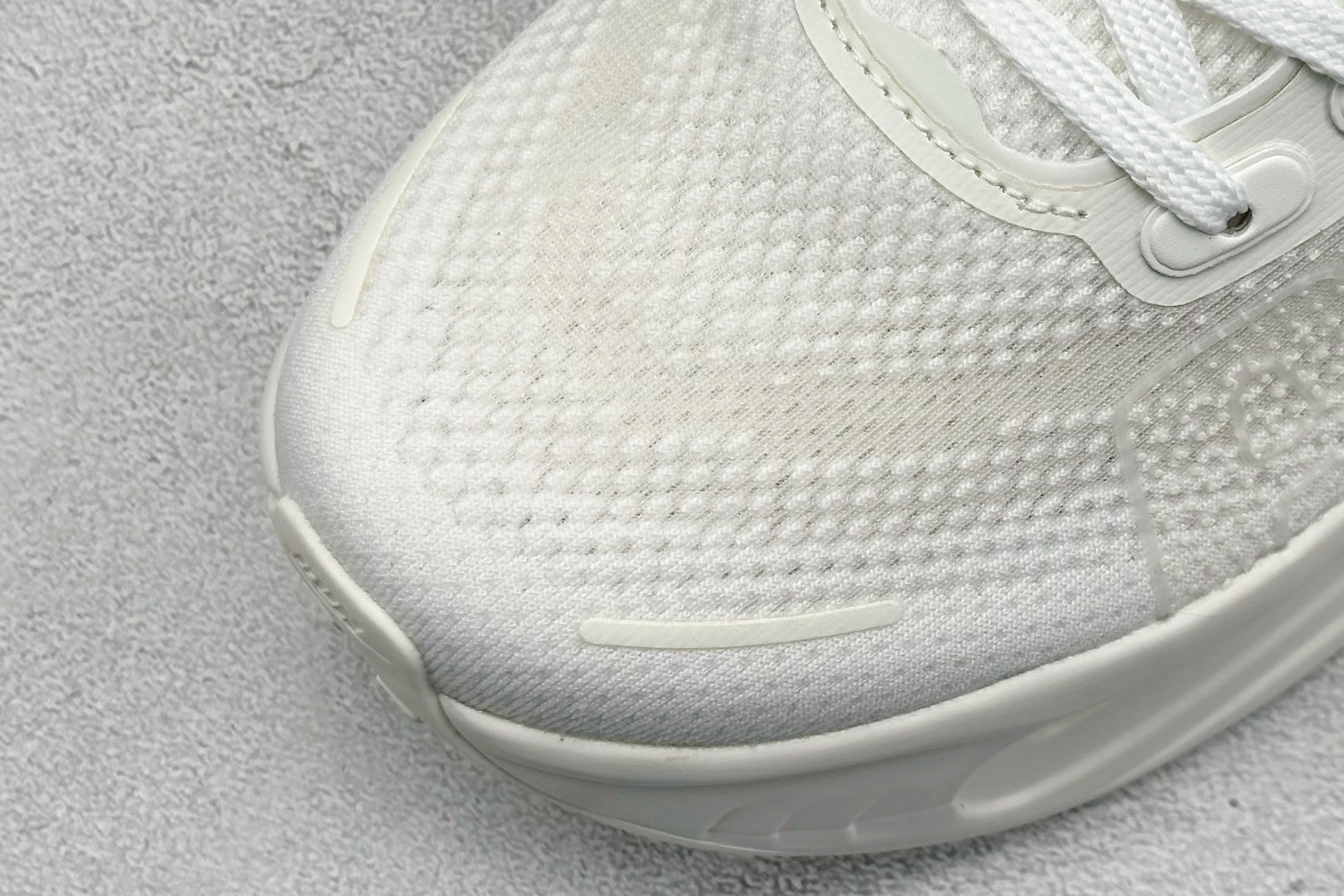 200 Nike Air Zoom Premium 耐克网面厚底气垫跑鞋 HQ2050-303