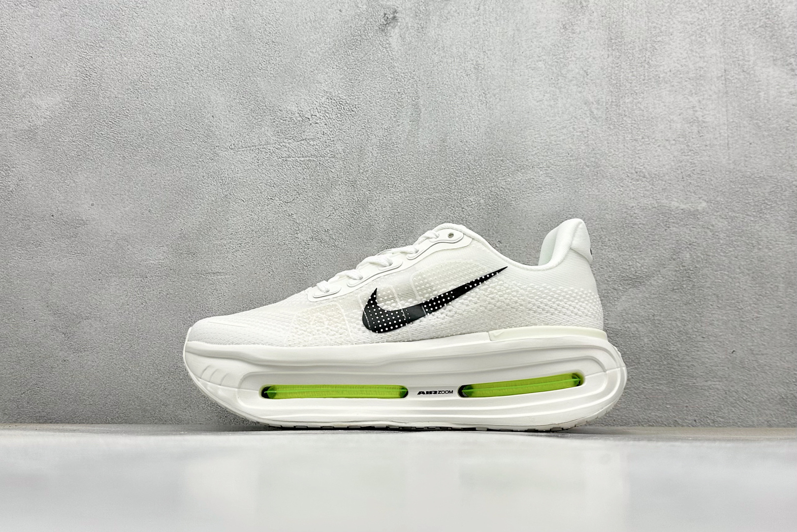200 Nike Air Zoom Premium 耐克网面厚底气垫跑鞋 HQ2050-303