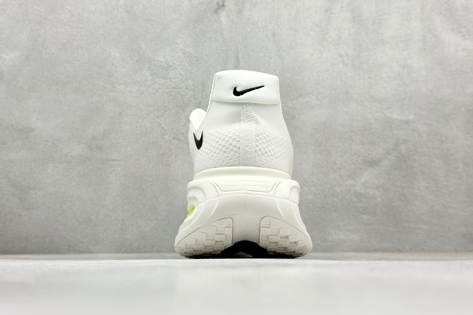 200 Nike Air Zoom Premium 耐克网面厚底气垫跑鞋 HQ2050-303