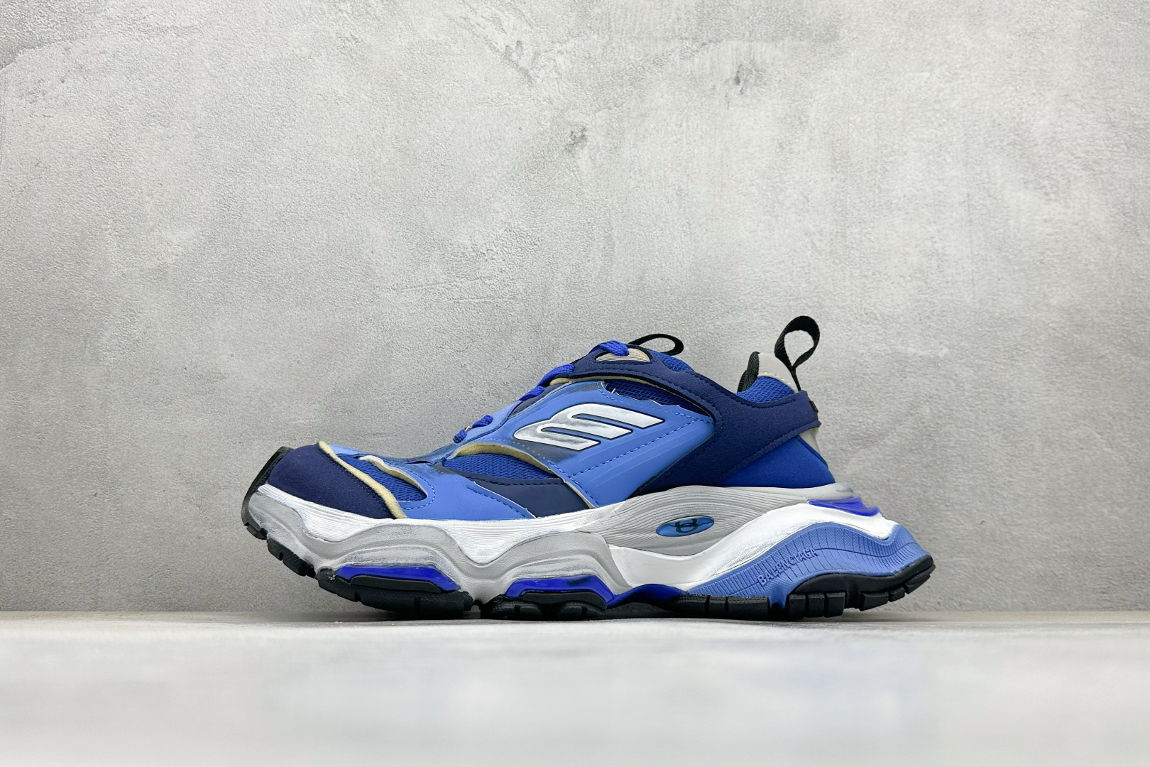 福利特价 Balenciaga CARGO Sneaker 巴黎世家十一代圆头系带 舒适百搭低帮生活休闲
