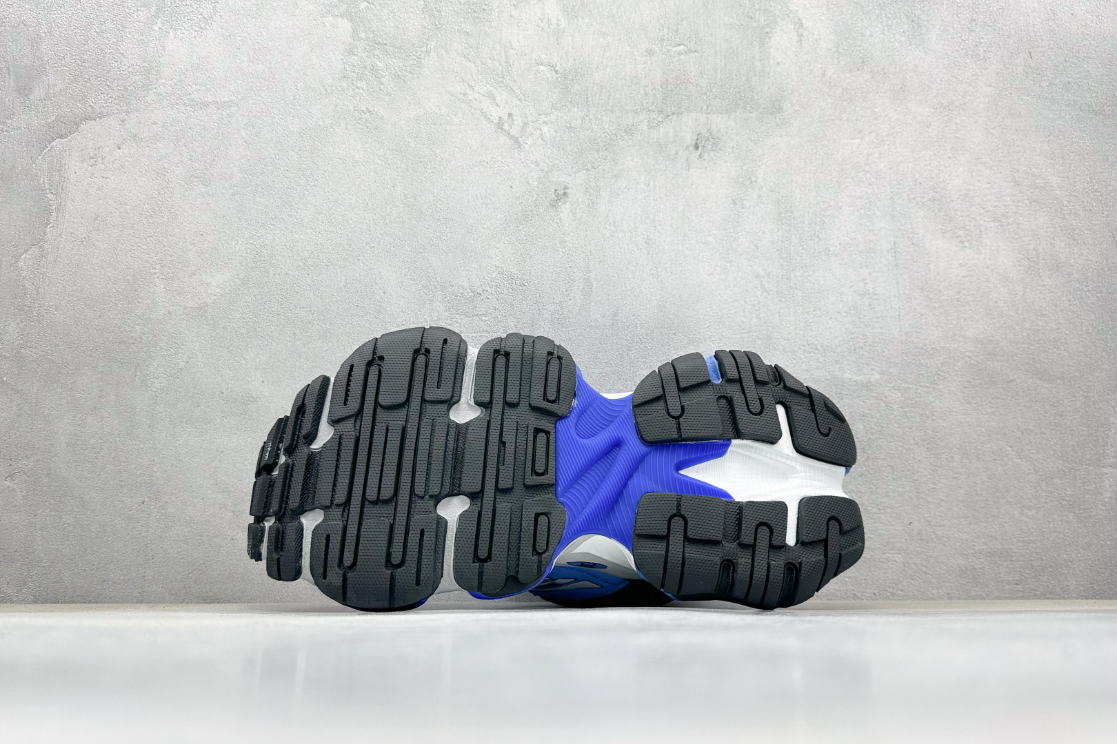 福利特价 Balenciaga CARGO Sneaker 巴黎世家十一代圆头系带 舒适百搭低帮生活休闲
