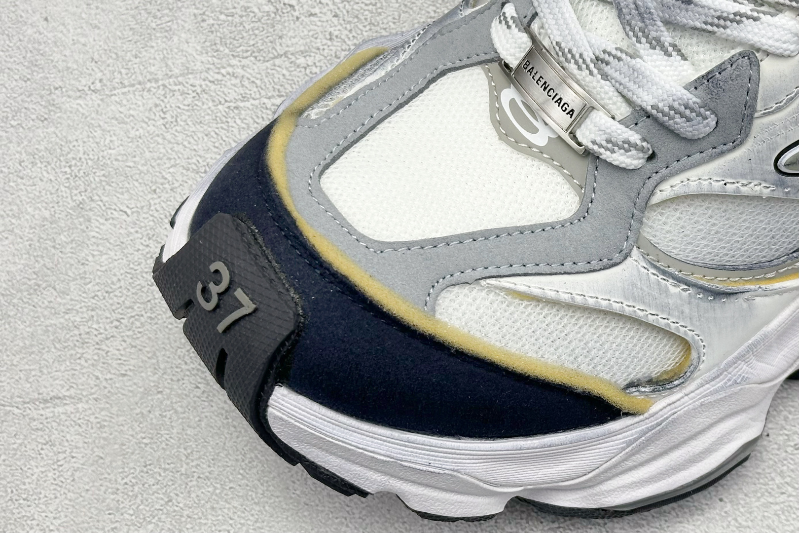 福利特价 Balenciaga CARGO Sneaker 巴黎世家十一代圆头系带 舒适百搭低帮生活休闲