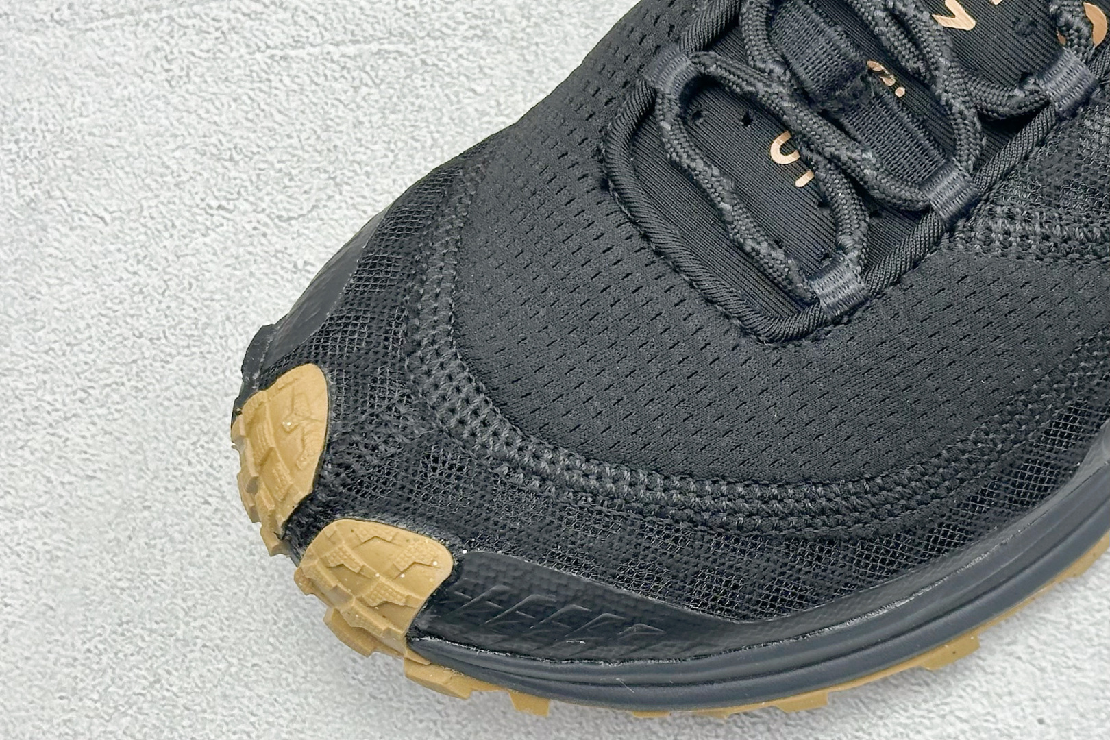 200 XC版New Balance NB MT10O 舒适时尚 减震耐磨 低帮 生活休闲鞋  MTM10LKI