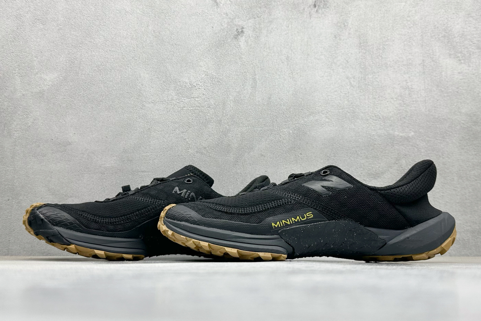 200 XC版New Balance NB MT10O 舒适时尚 减震耐磨 低帮 生活休闲鞋  MTM10LKI