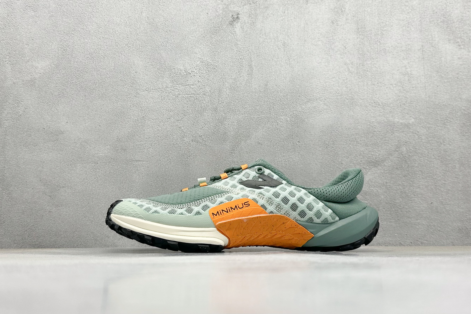200 XC版New Balance NB MT10O 舒适时尚 减震耐磨 低帮 生活休闲鞋 MTM10CD1