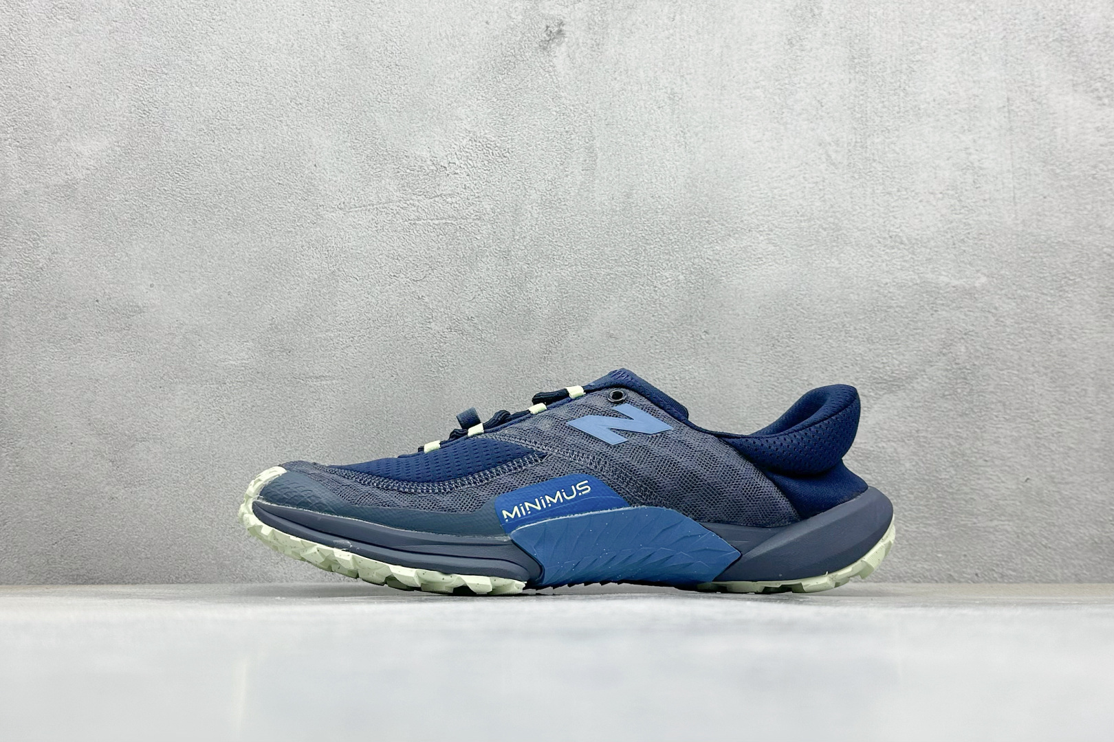 200 XC版New Balance NB MT10O 舒适时尚 减震耐磨 低帮 生活休闲鞋  MTM10CL1