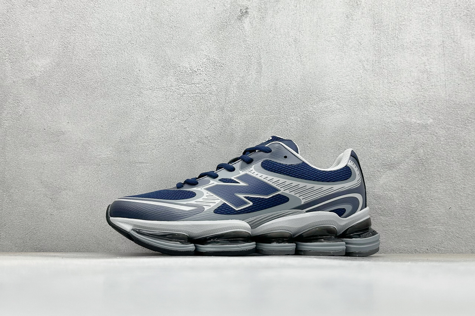 210 New Balance 新百伦 NB2000 网面休闲鞋  U20001PB