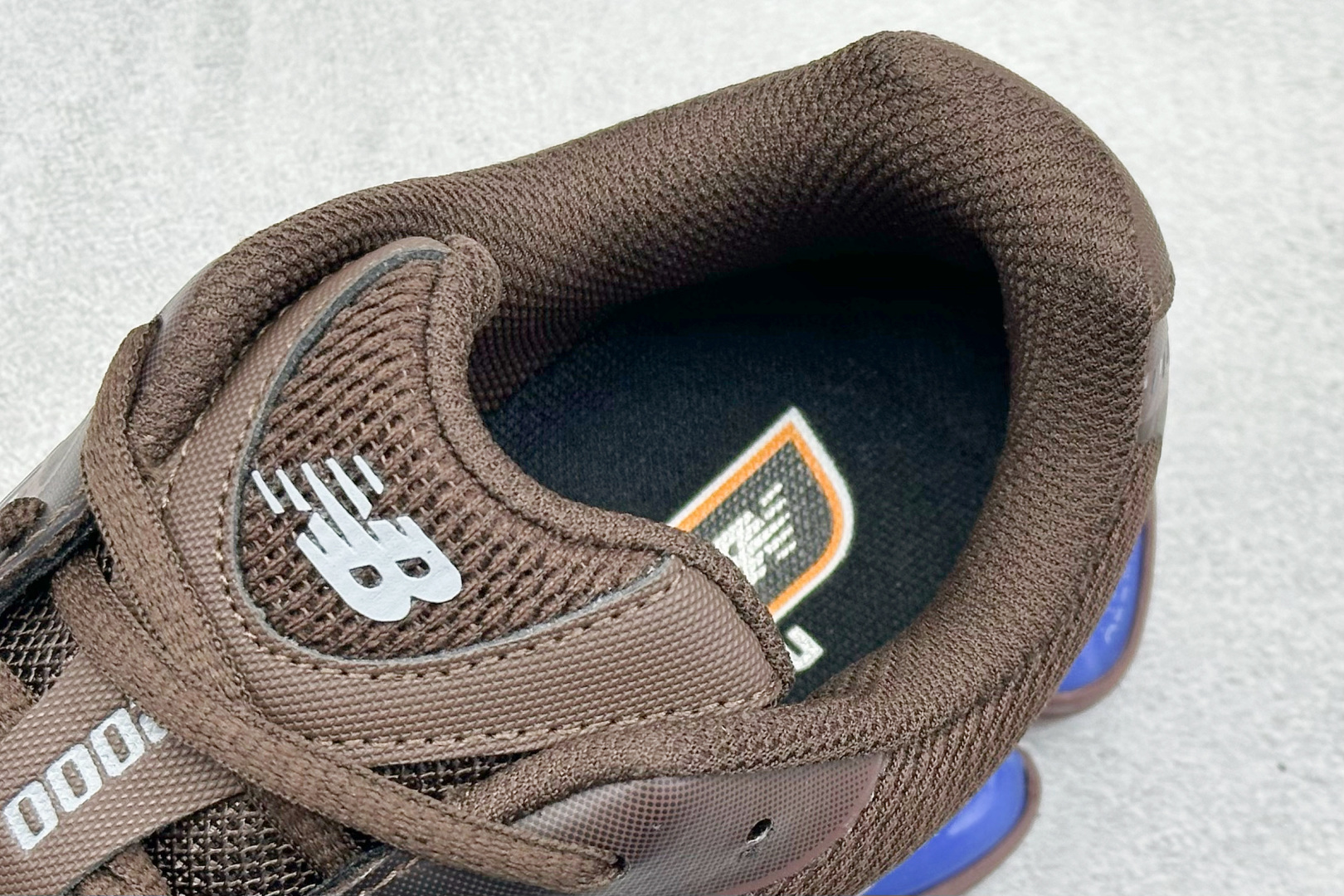 210 New Balance 新百伦 NB2000 网面休闲鞋  U200076U