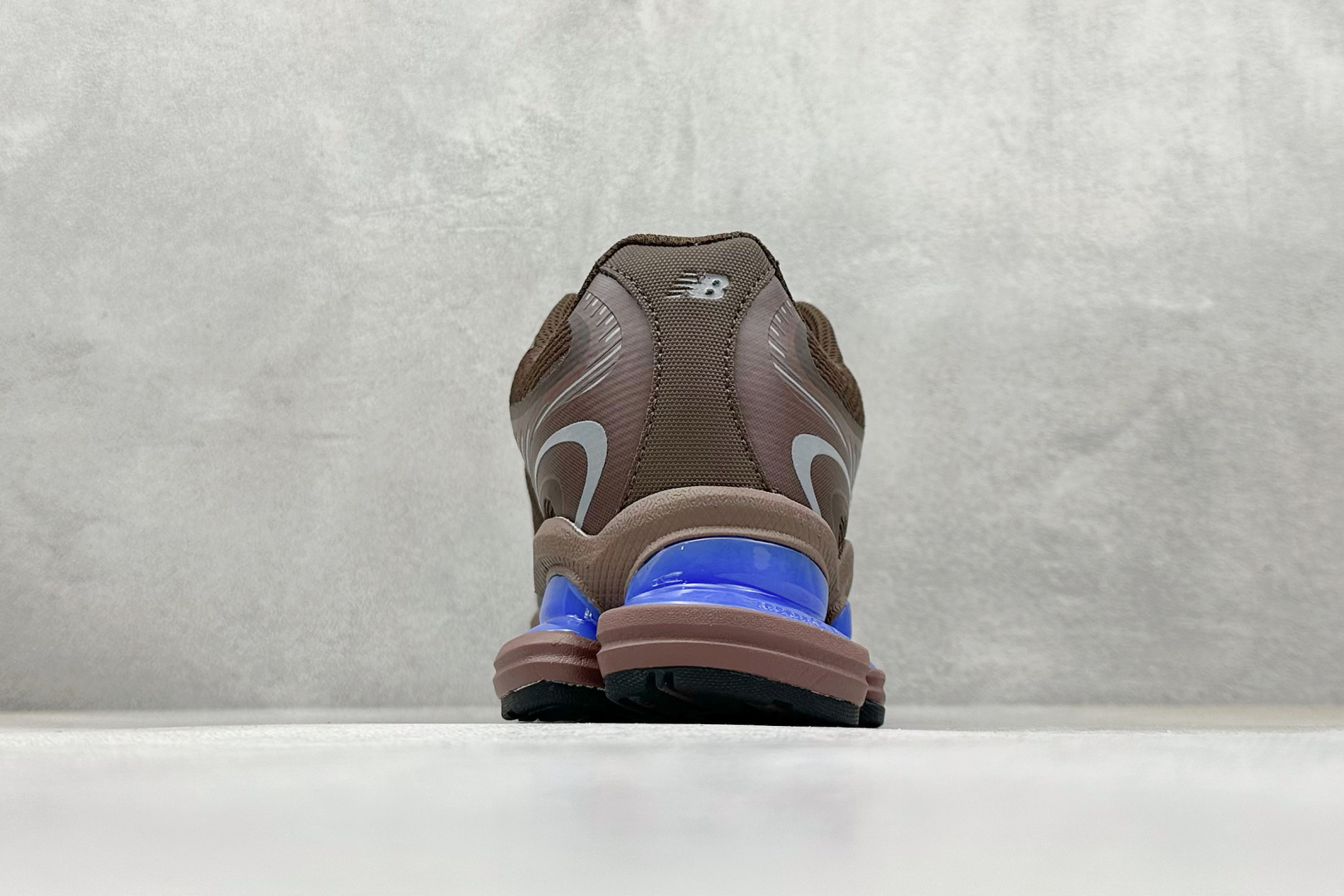 210 New Balance 新百伦 NB2000 网面休闲鞋  U200076U
