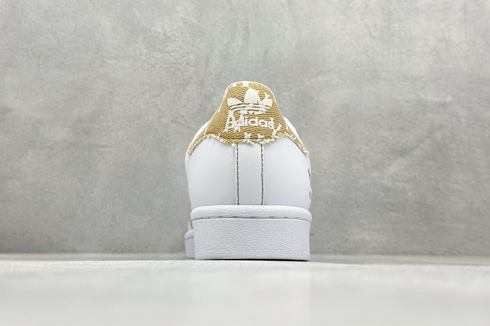 220 AD Originals Superstar x MLB 白黄  BZ2534