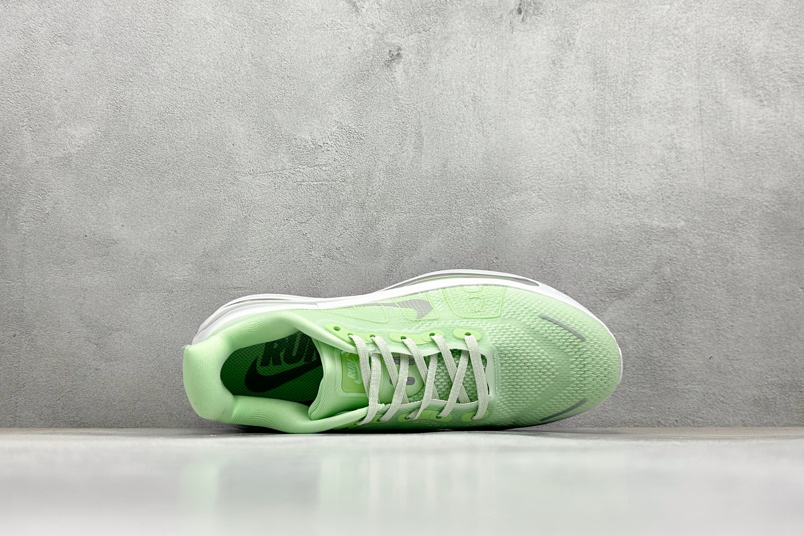 220 YH版Nike Air Zoom Zoom Premium 耐克网面厚底气垫跑鞋 FN8453-023