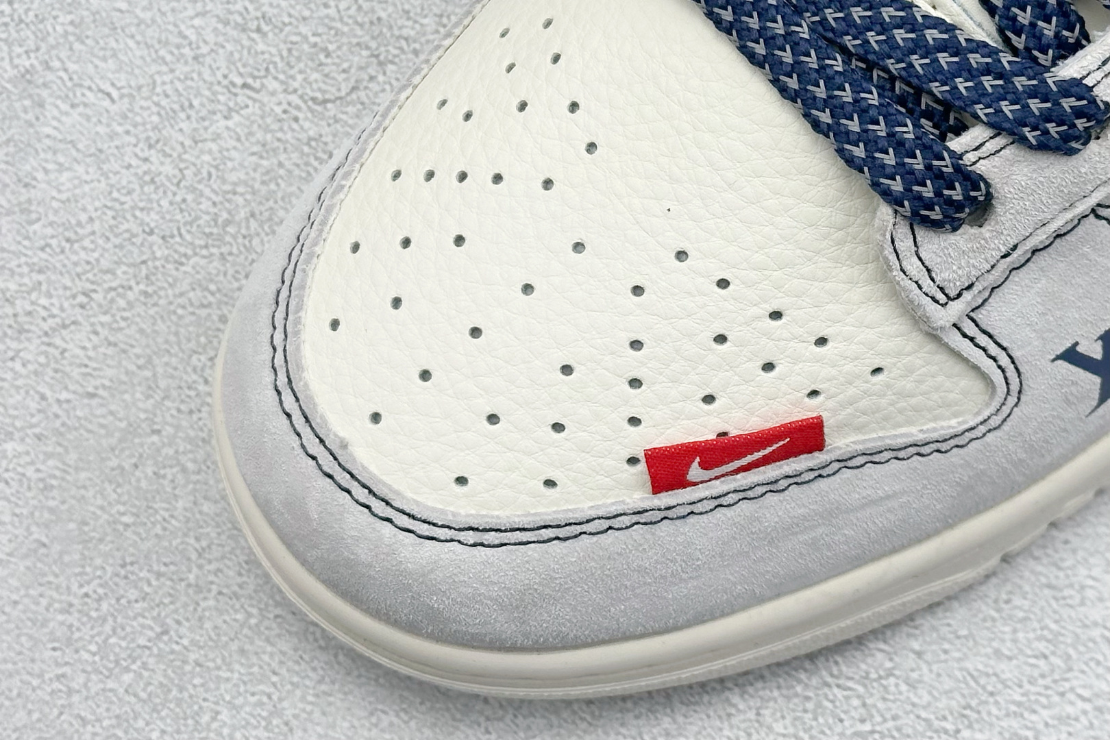 280 XC版Nike SB Dunk Low LV联名 猪八蓝牛仔  低帮休闲板鞋  YX5066-381