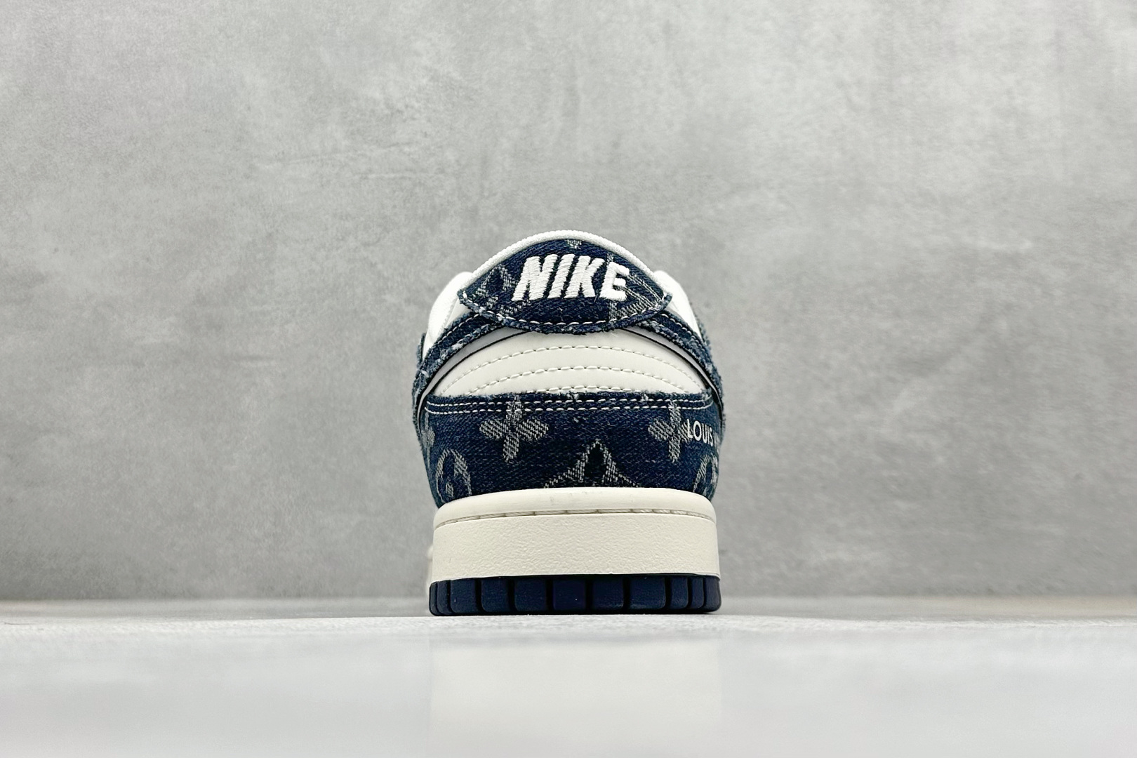 280 XC版Nike SB Dunk Low LV联名 猪八蓝牛仔  低帮休闲板鞋  YX5066-381