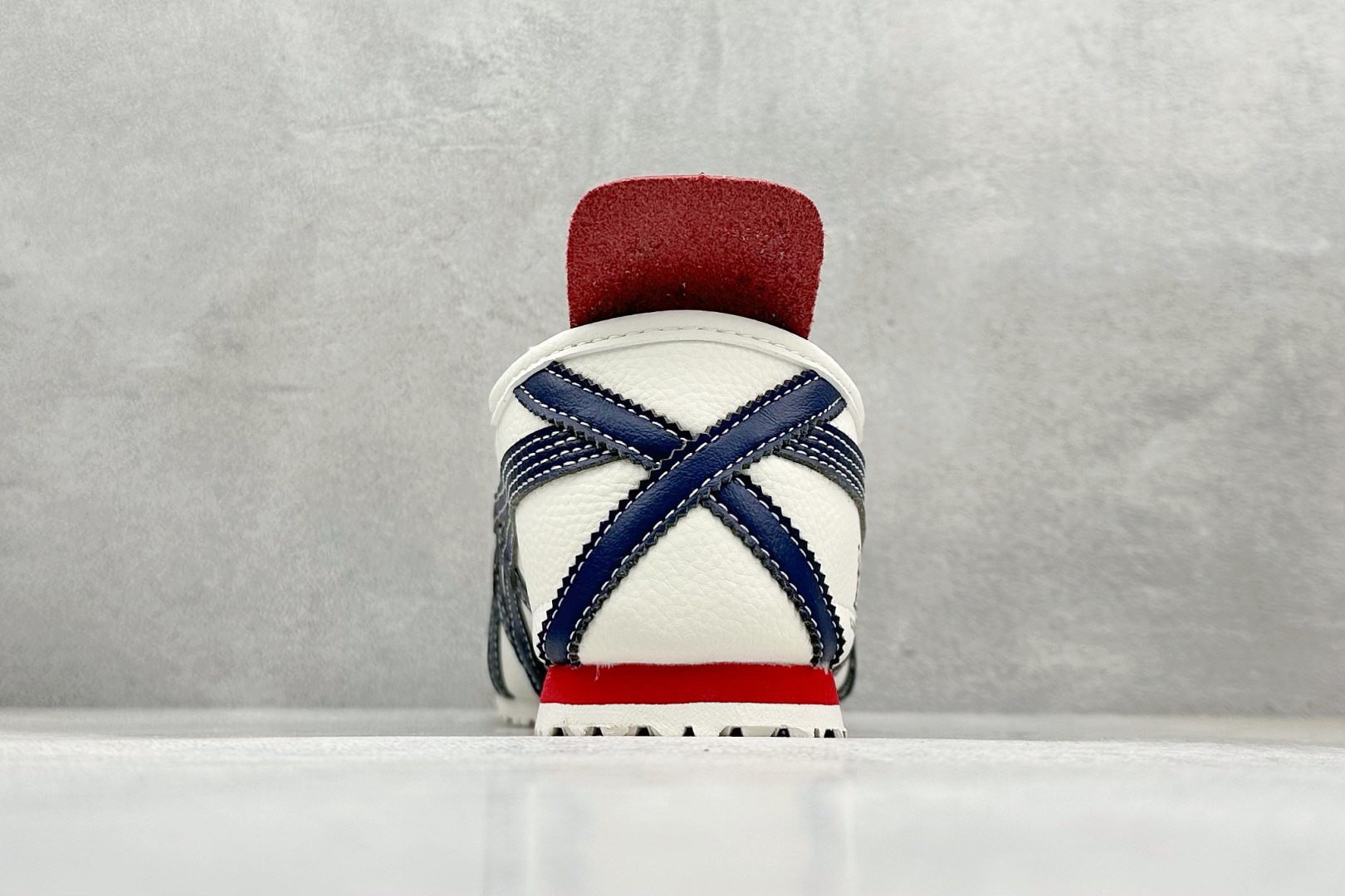 220 Onitsuka Tiger Mexico 66 Paraty x Louis Vuitt百搭单品 板鞋  DL408-141