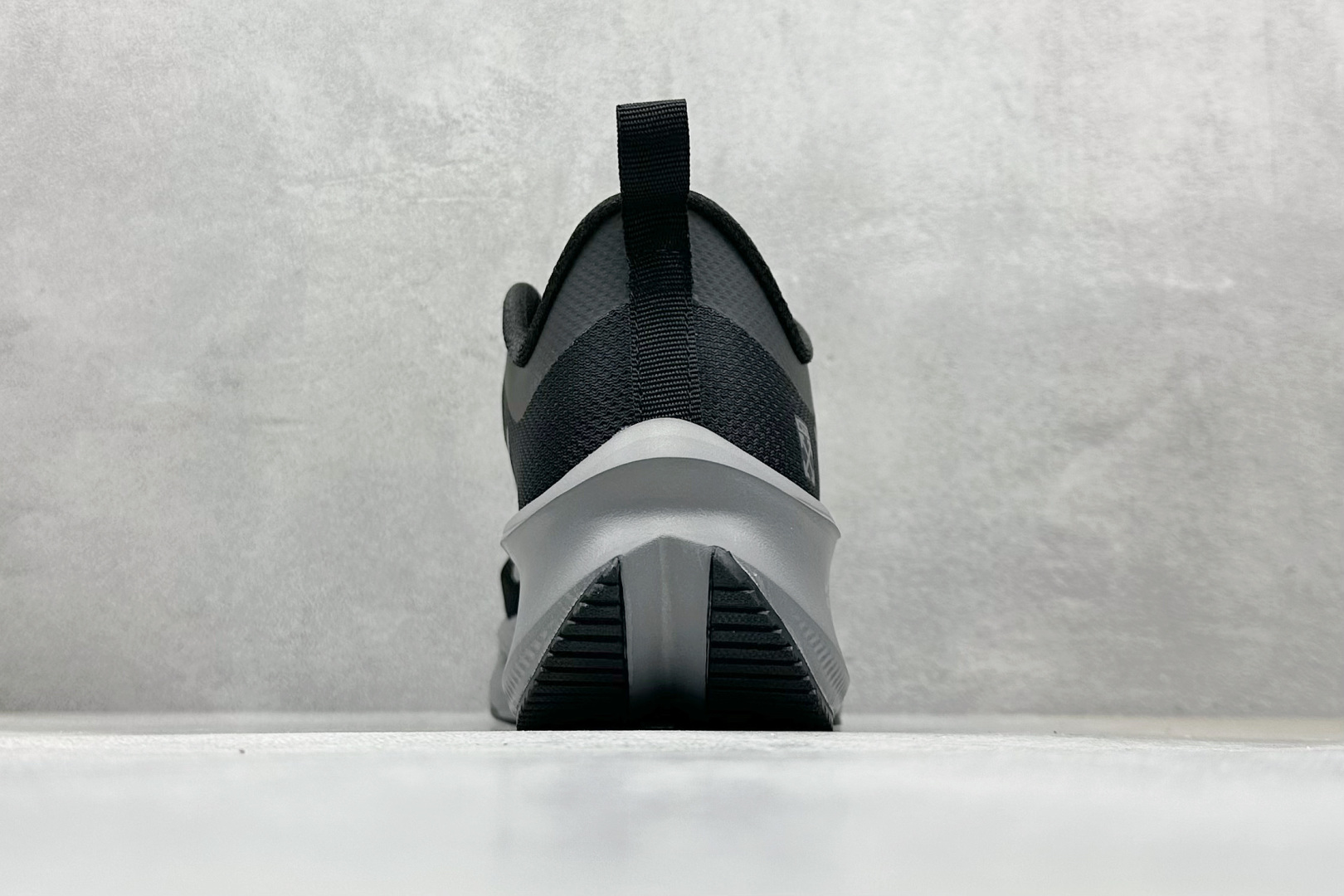 200 NIKE ZOOM PLUS 全新跑鞋  CK4318-152
