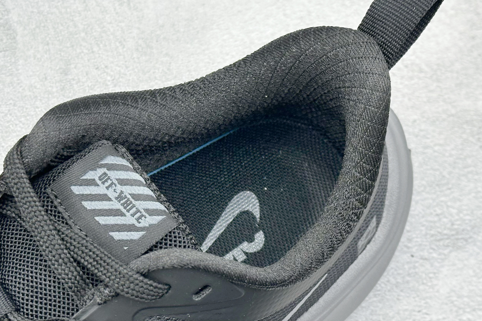 200 NIKE ZOOM PLUS 全新跑鞋  CK4318-152