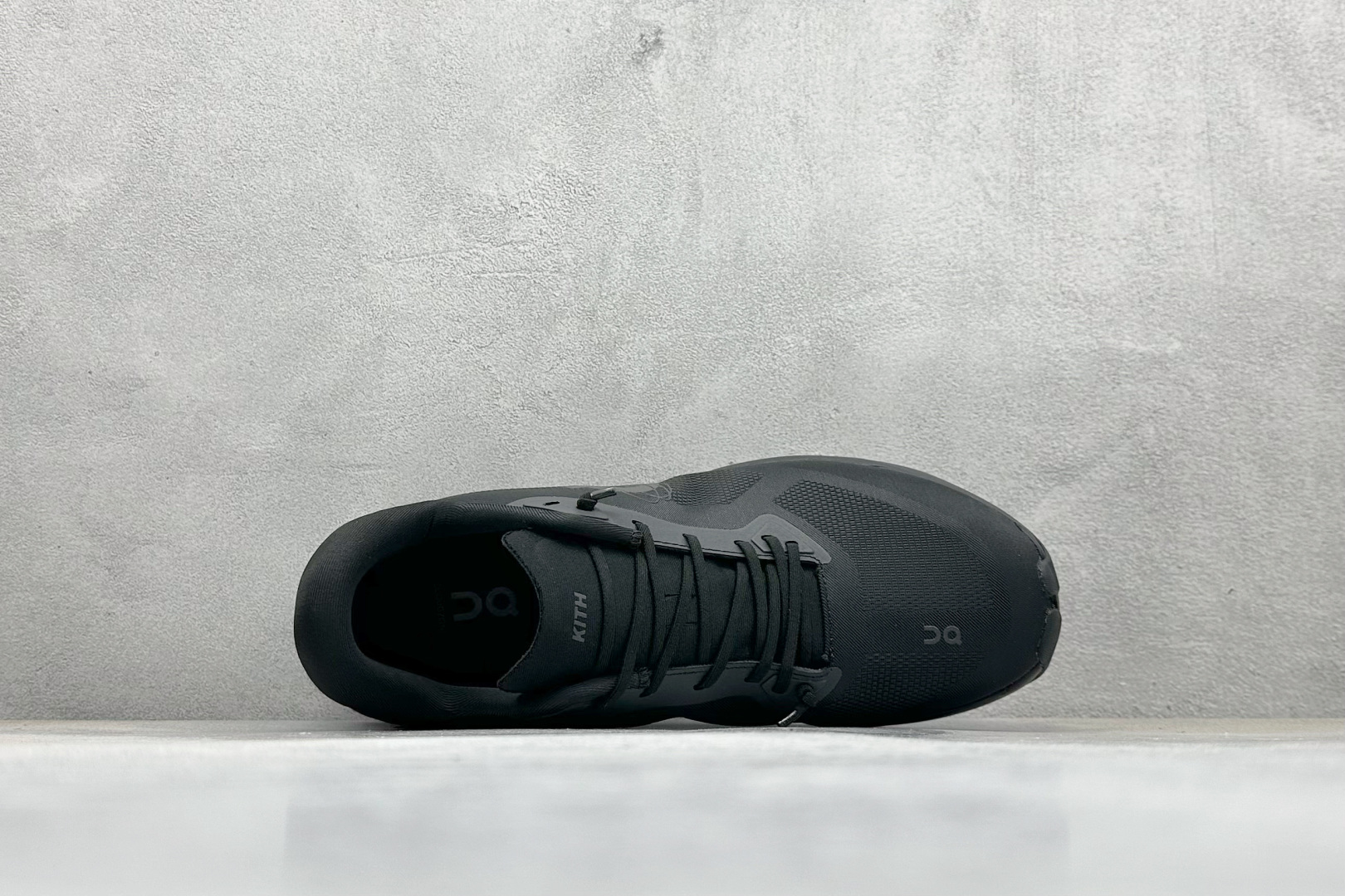 XL版KITH x Cloudzone 昂跑舒适百搭防滑耐磨 低帮休闲跑步鞋