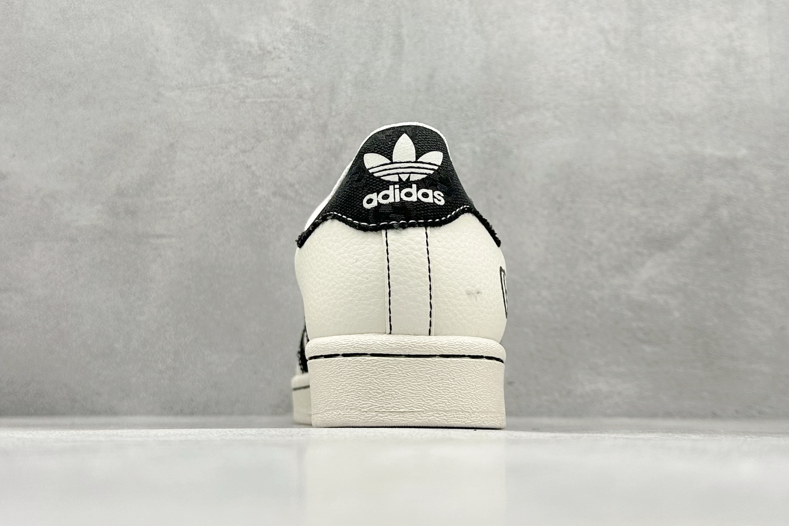 220 AD Originals Superstar x GUCCI 白黑  JY8922