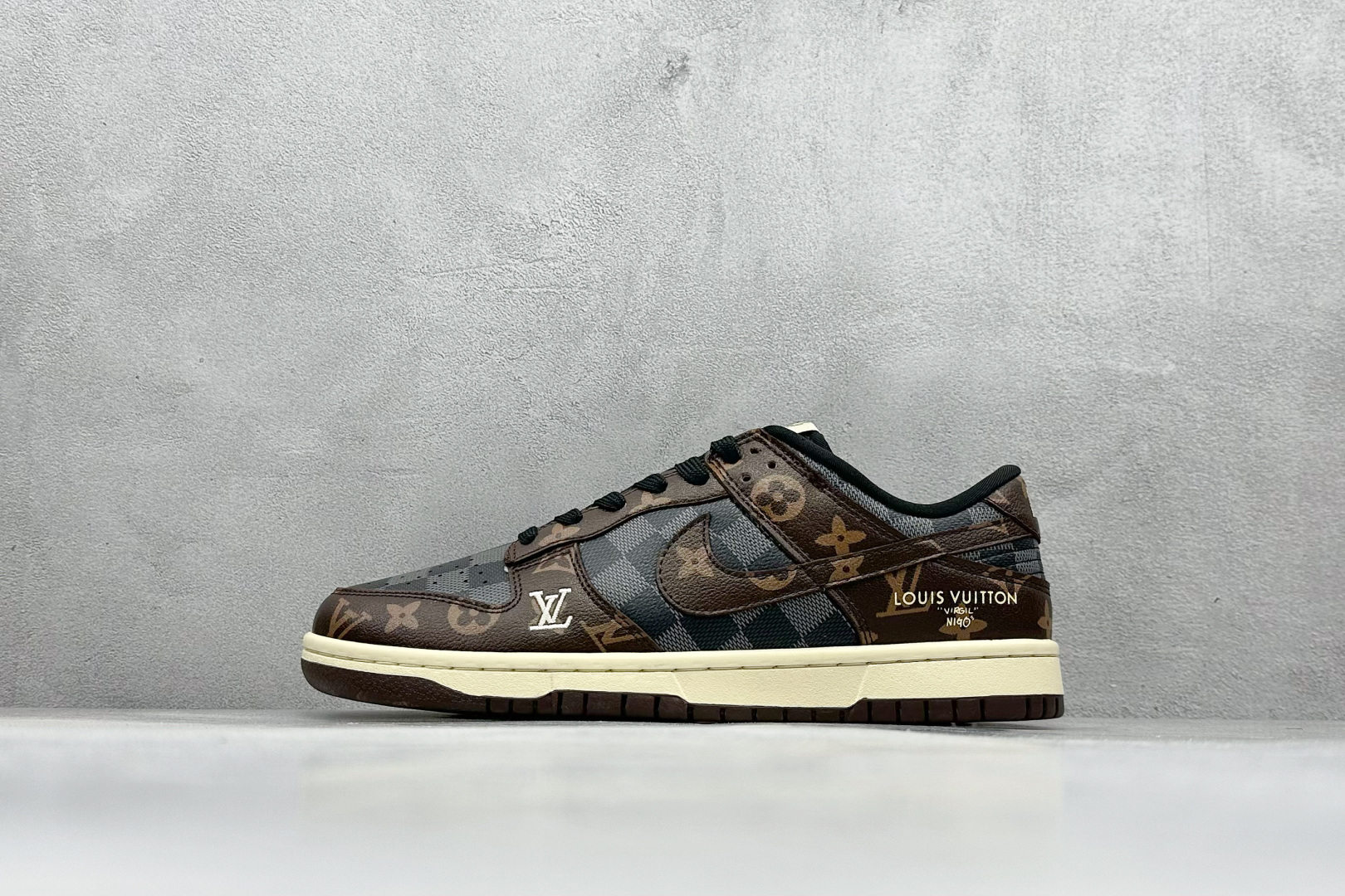 280 SC版Nike SB Dunk Low LV联名 灰咖啡 高端定制 低帮休闲板鞋 SC0601-453