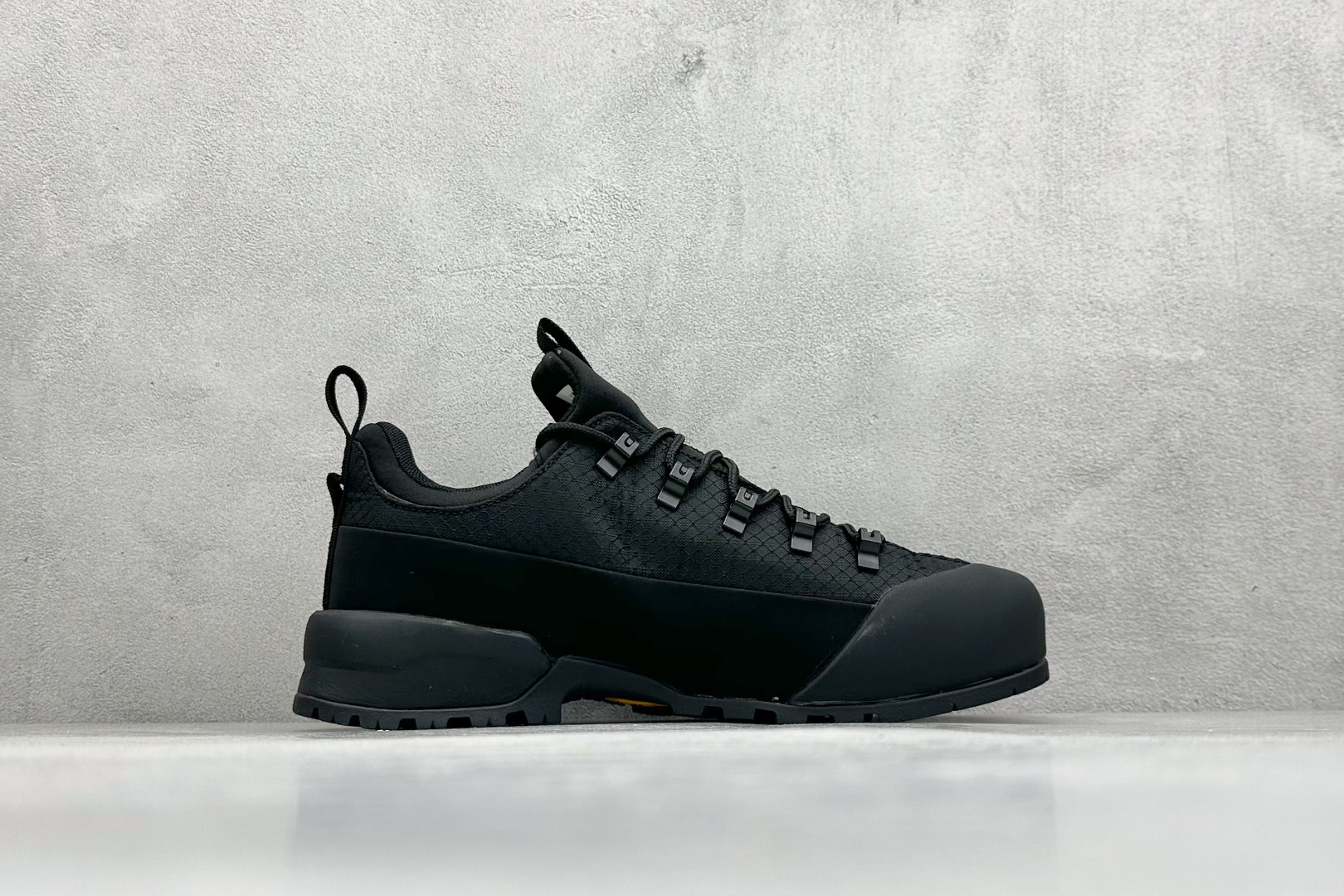 240 The North Face 北面 户外运动休闲登山鞋越野徒步鞋