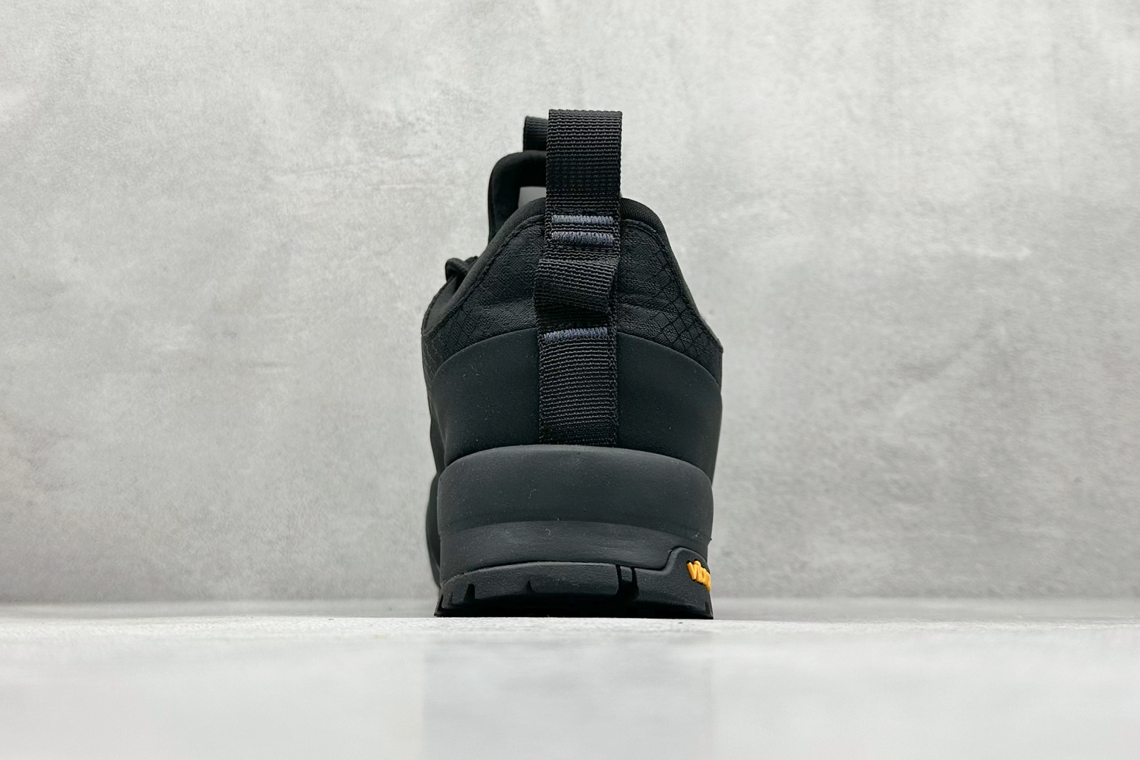 240 The North Face 北面 户外运动休闲登山鞋越野徒步鞋