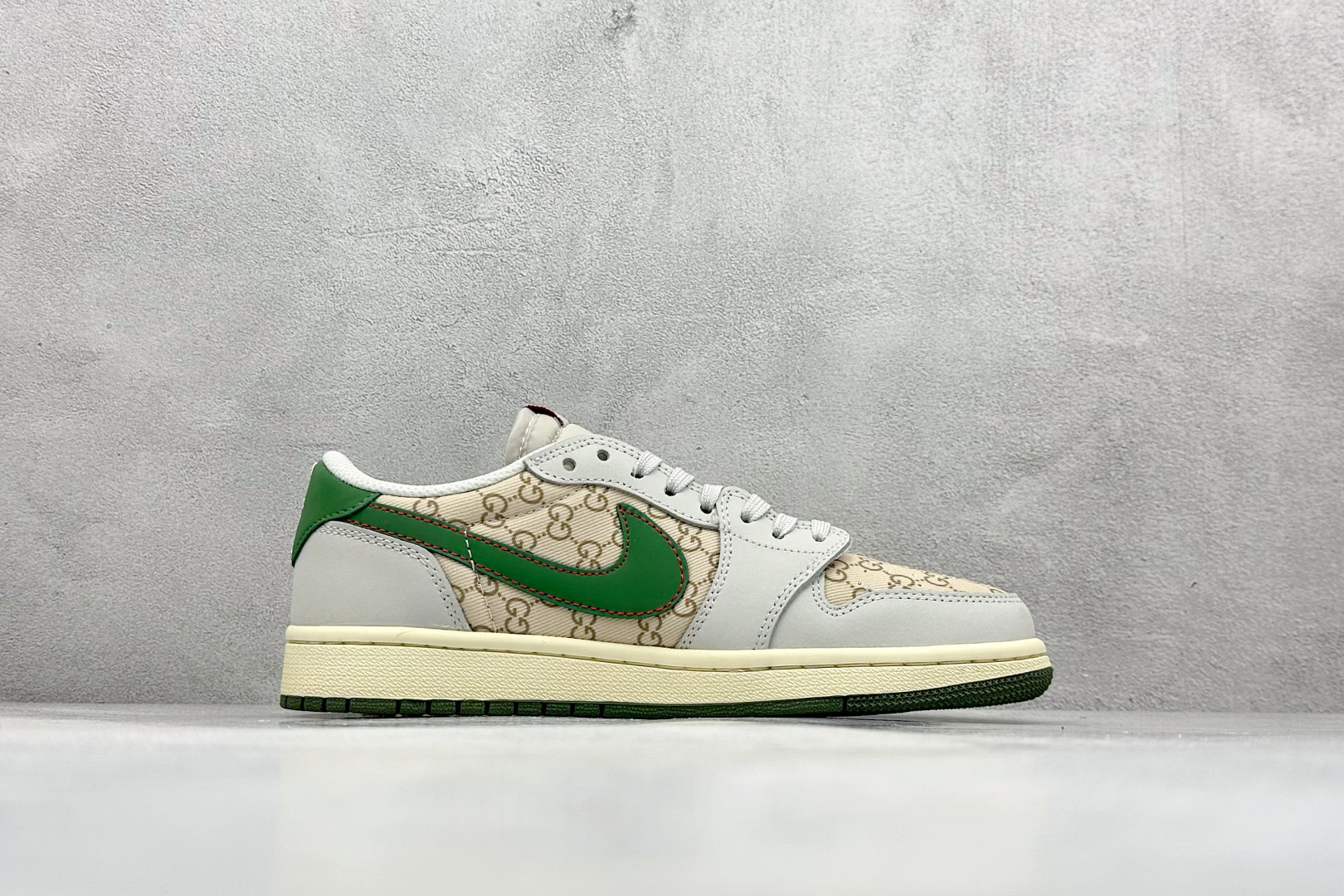 280 XC版Travis Scott x Fragment Design x Air Jordan 1 Low SP AJ1 乔1 古驰联名 花纹绿棕 低帮文化休闲板鞋  DZ5899-001