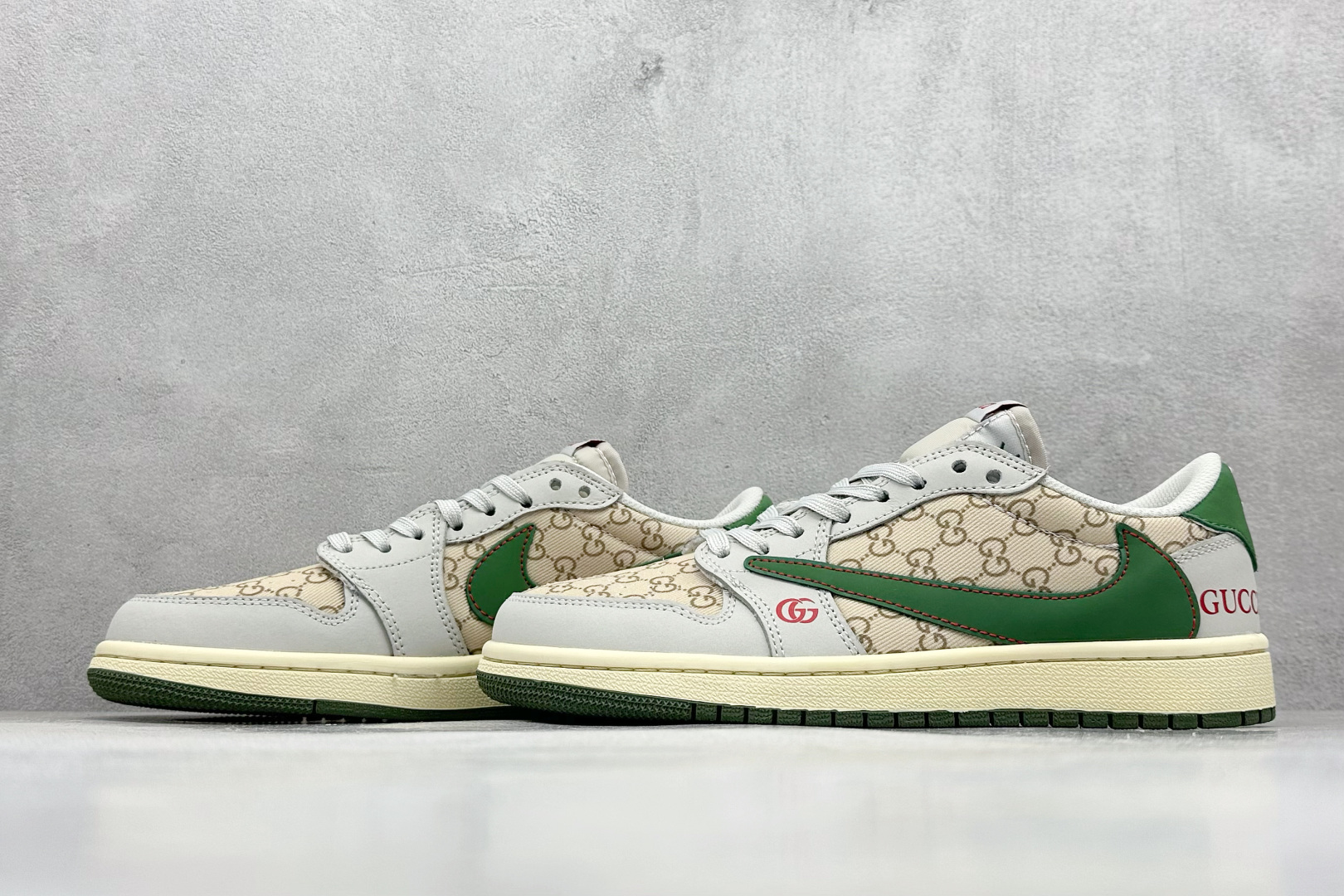 280 XC版Travis Scott x Fragment Design x Air Jordan 1 Low SP AJ1 乔1 古驰联名 花纹绿棕 低帮文化休闲板鞋  DZ5899-001