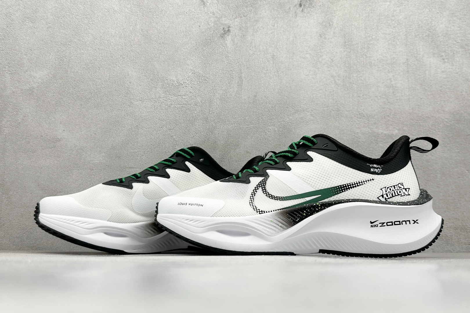 200 NIKE ZOOM PLUS 全新跑鞋  CK4318-162