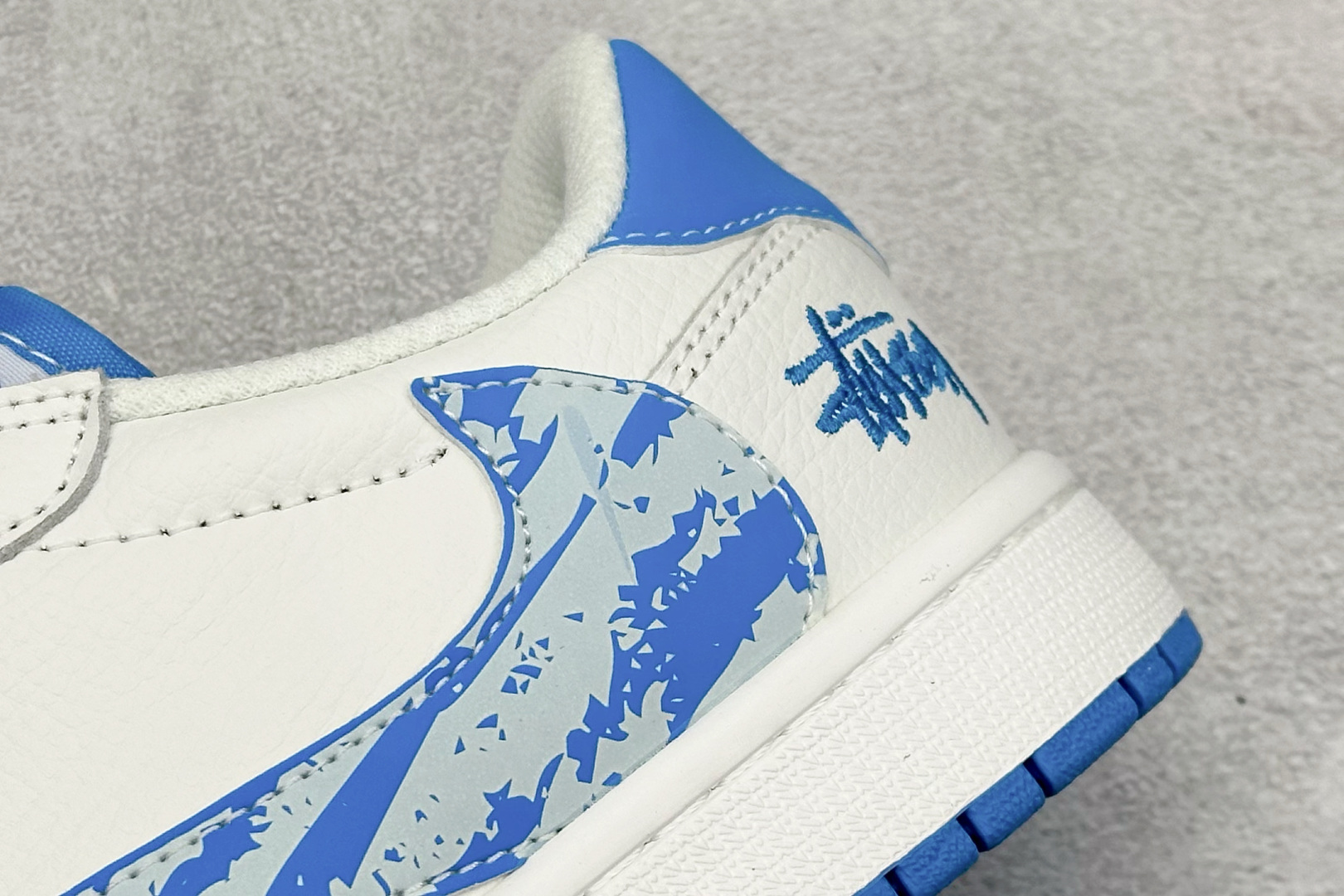 280 XC版Travis Scott x Fragment Design x Air Jordan 1 Low SP AJ1 乔1 斯图西联名 冰山蓝 低帮文化休闲板鞋  DZ5899-007