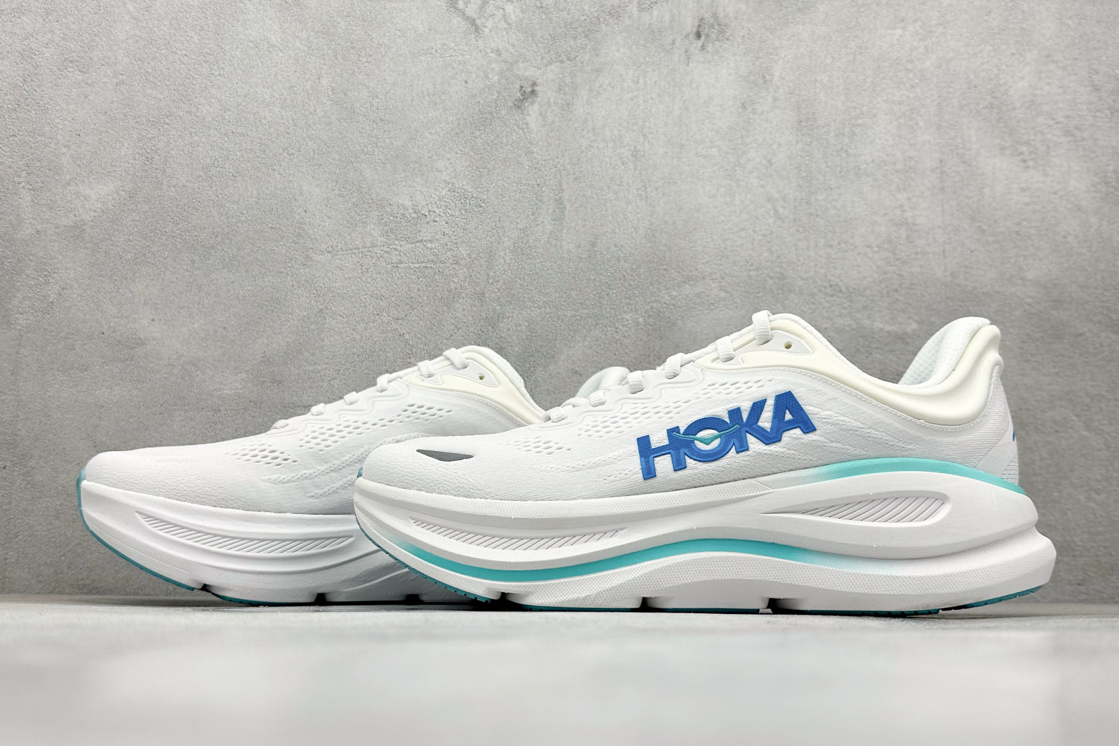 200 RS版HOKA ONE ONE Bondi 9 舒适防滑耐磨低帮休闲跑步鞋 1162011/WKB