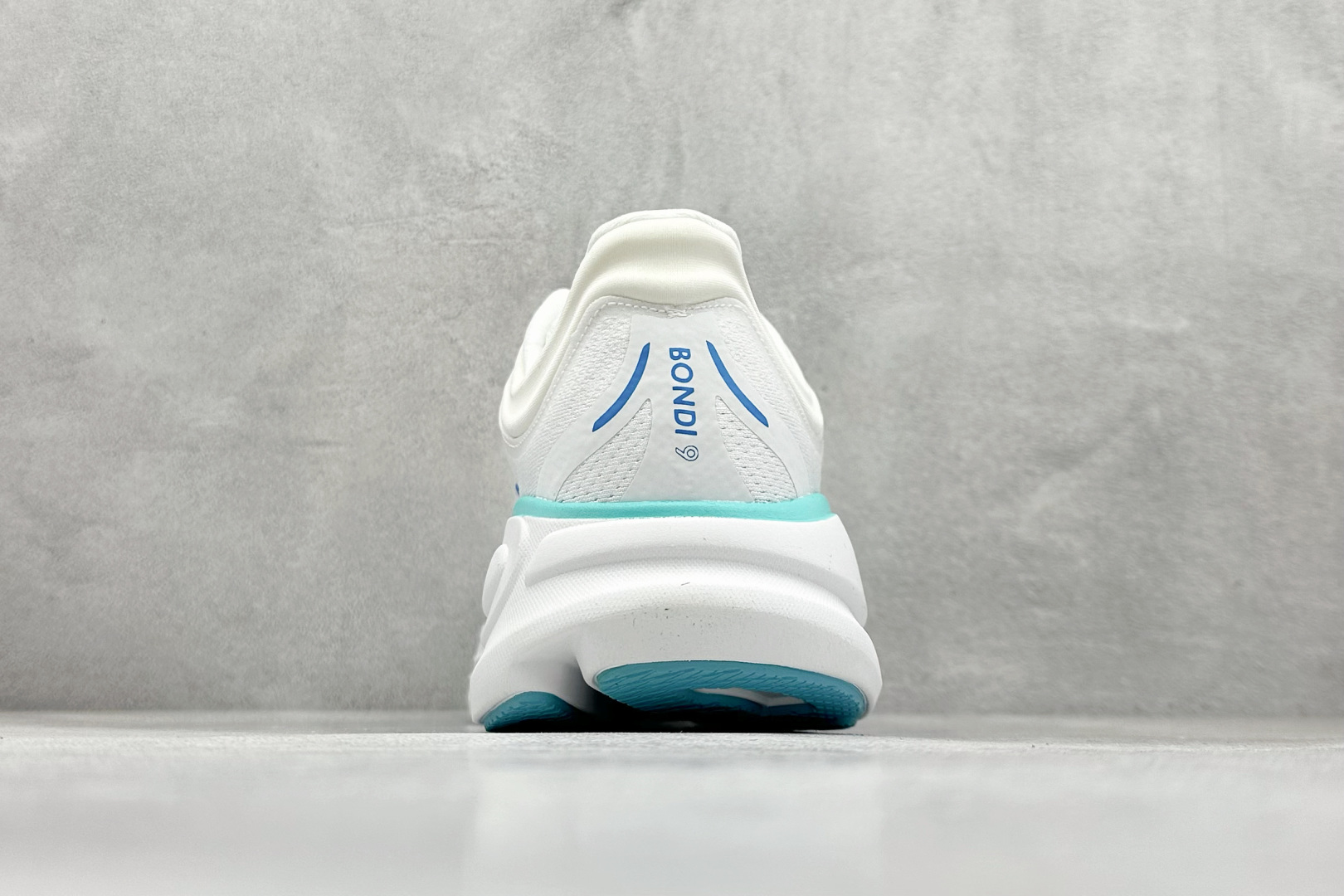 200 RS版HOKA ONE ONE Bondi 9 舒适防滑耐磨低帮休闲跑步鞋 1162011/WKB