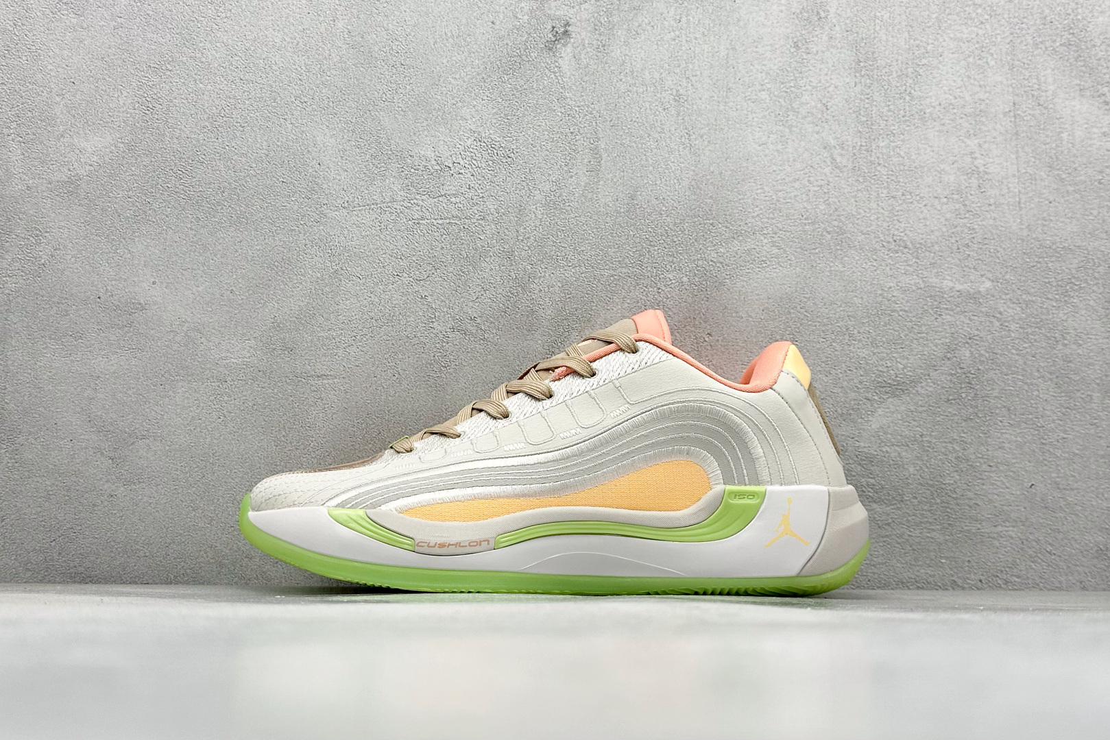 220 GJR版 Jordan Luka 4 卢卡东契奇签名实战舒适时尚减震防滑低帮篮球鞋  IO0198-100